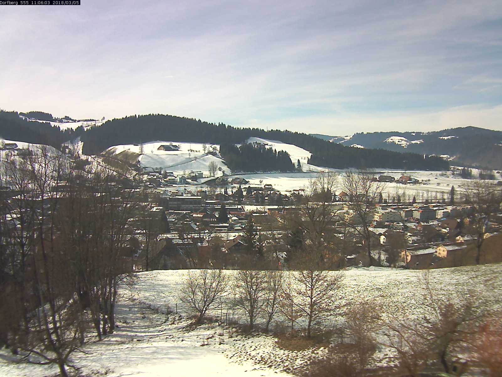 Webcam-Bild: Aussicht vom Dorfberg in Langnau 20180305-110601