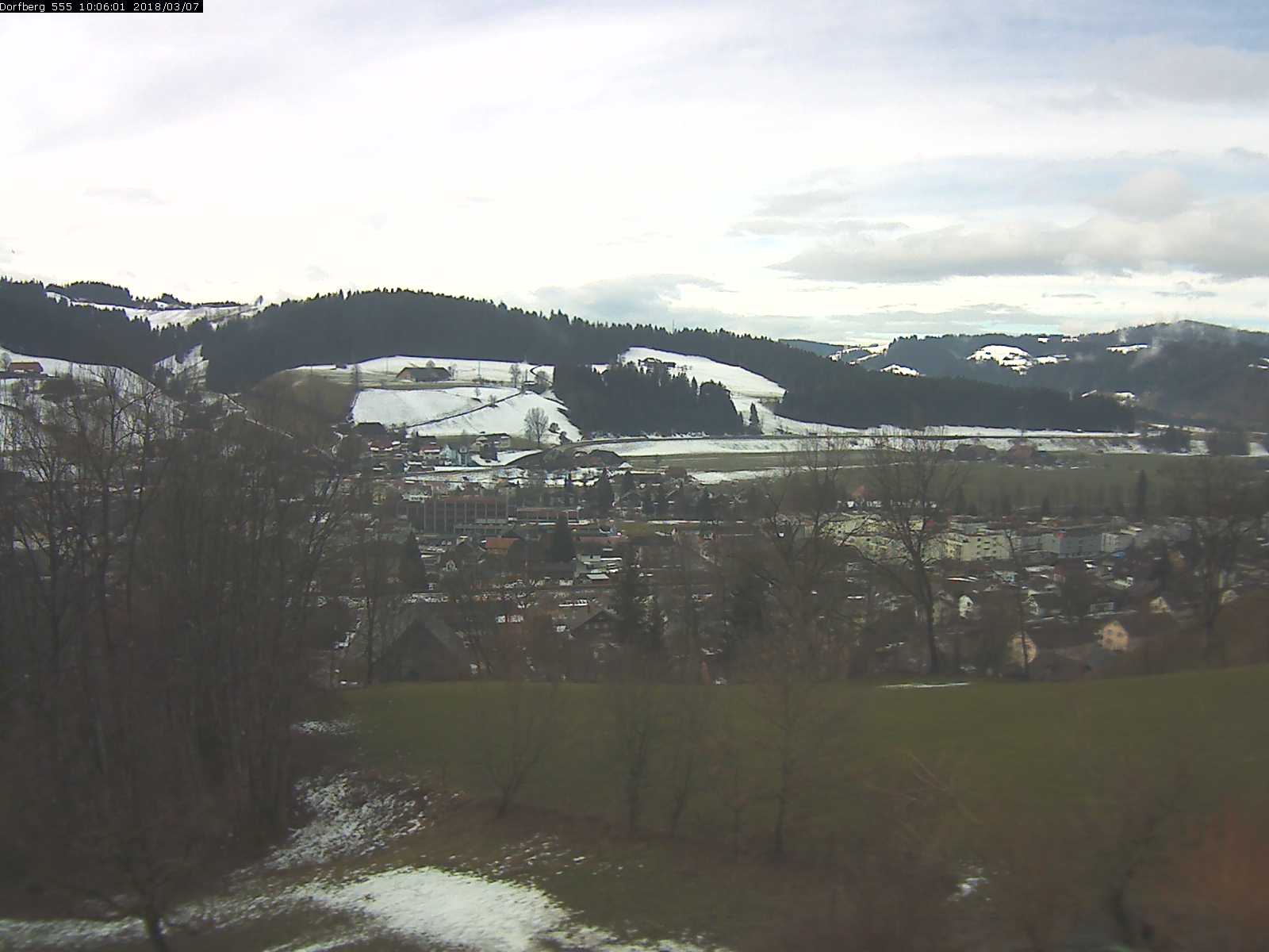 Webcam-Bild: Aussicht vom Dorfberg in Langnau 20180307-100601
