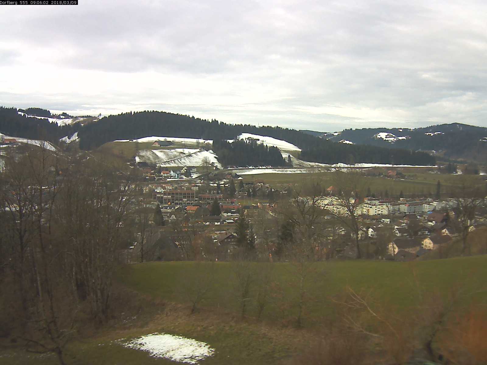 Webcam-Bild: Aussicht vom Dorfberg in Langnau 20180309-090601