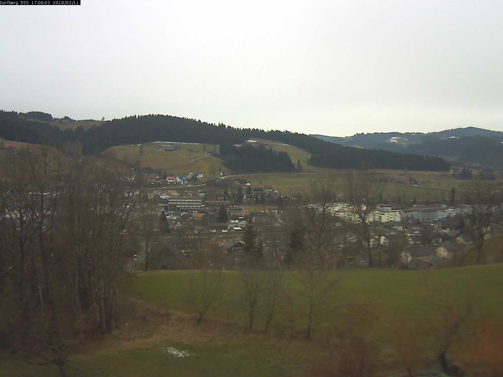 Webcam-Bild: Aussicht vom Dorfberg in Langnau 20180311-170601