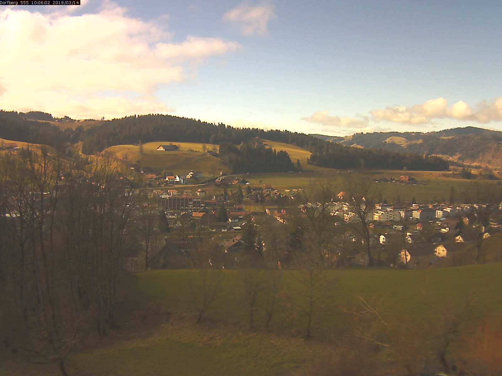 Webcam-Bild: Aussicht vom Dorfberg in Langnau 20180314-100601