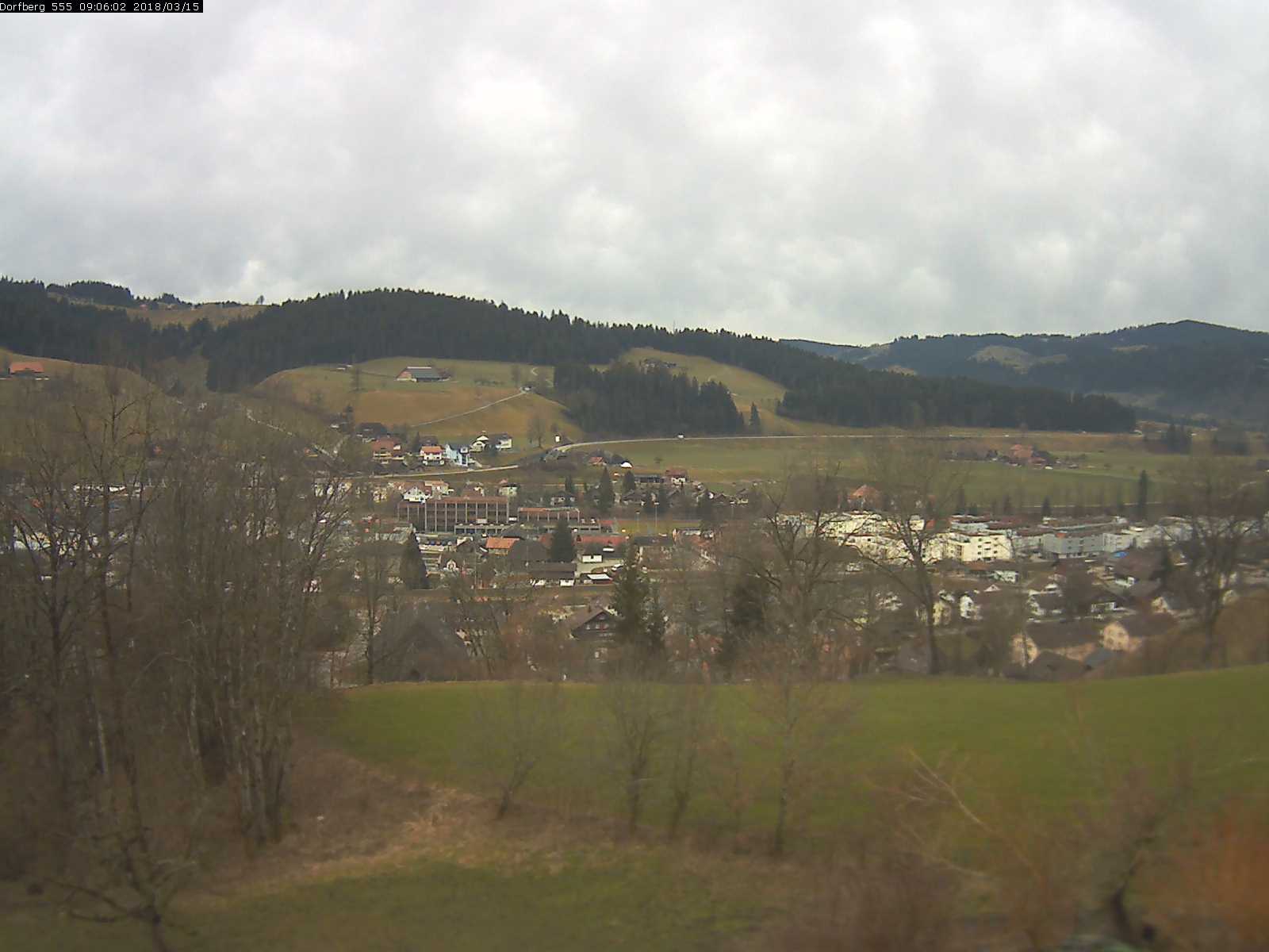 Webcam-Bild: Aussicht vom Dorfberg in Langnau 20180315-090601