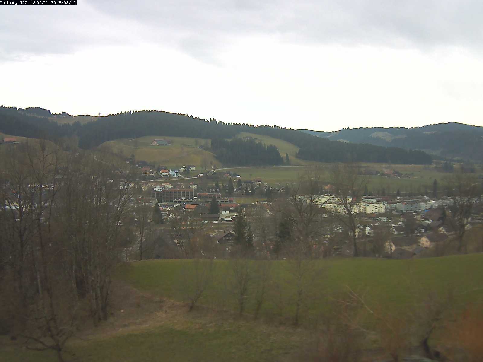 Webcam-Bild: Aussicht vom Dorfberg in Langnau 20180315-120601