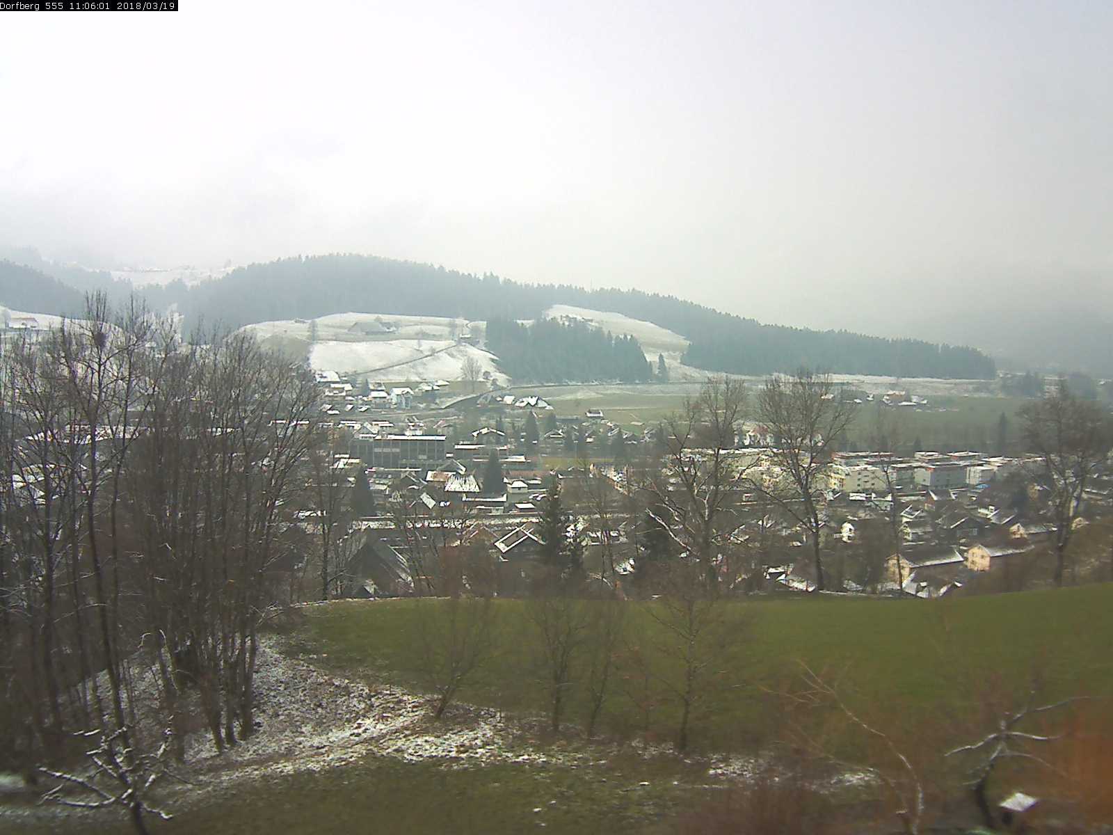 Webcam-Bild: Aussicht vom Dorfberg in Langnau 20180319-110601