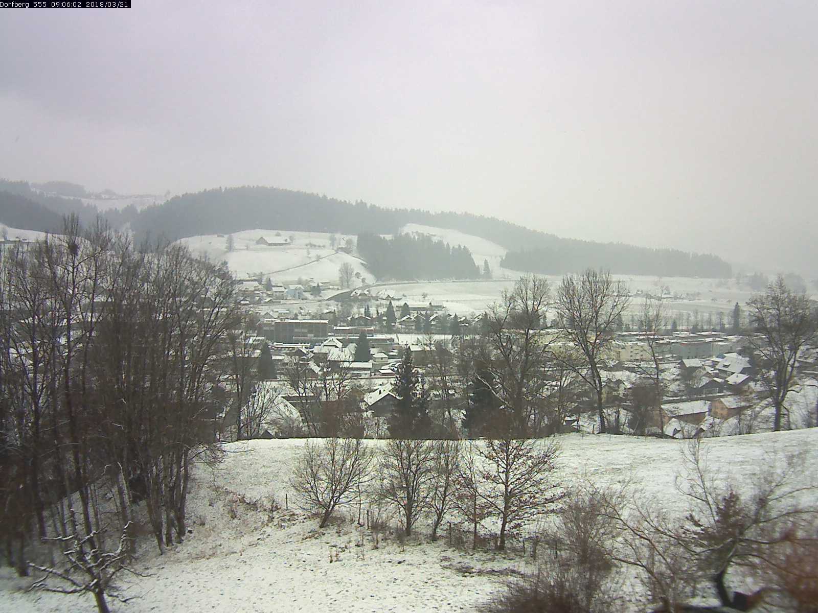 Webcam-Bild: Aussicht vom Dorfberg in Langnau 20180321-090601