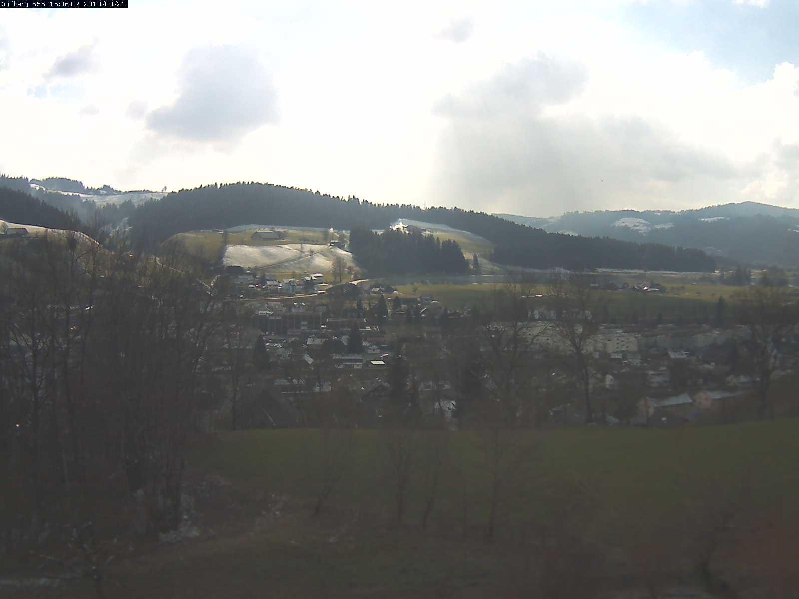 Webcam-Bild: Aussicht vom Dorfberg in Langnau 20180321-150601