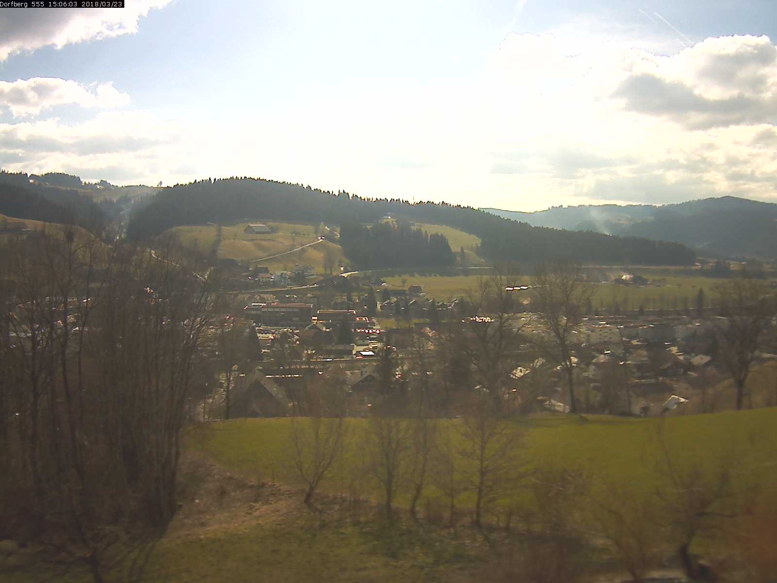 Webcam-Bild: Aussicht vom Dorfberg in Langnau 20180323-150601