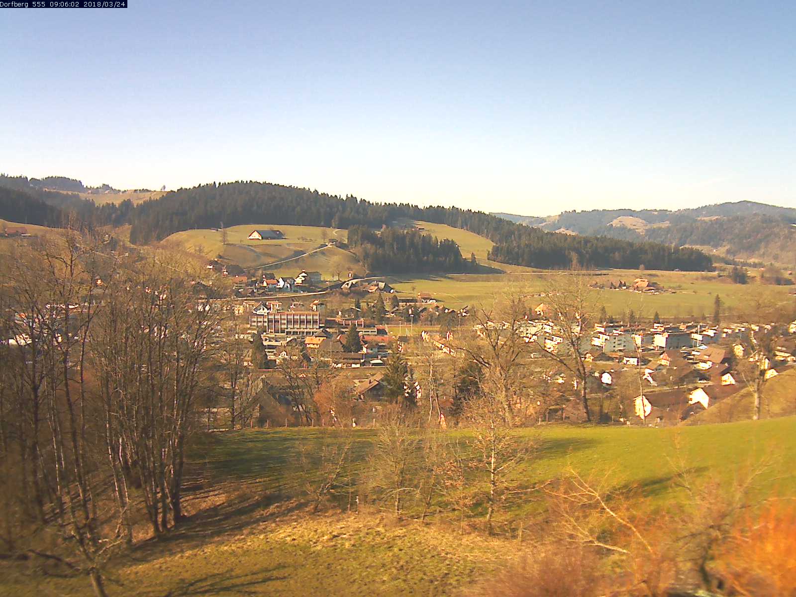 Webcam-Bild: Aussicht vom Dorfberg in Langnau 20180324-090601