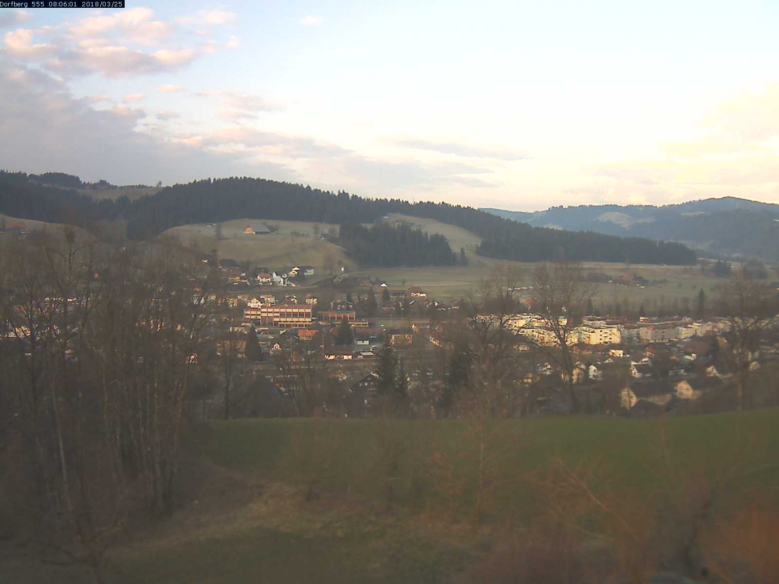 Webcam-Bild: Aussicht vom Dorfberg in Langnau 20180325-080601