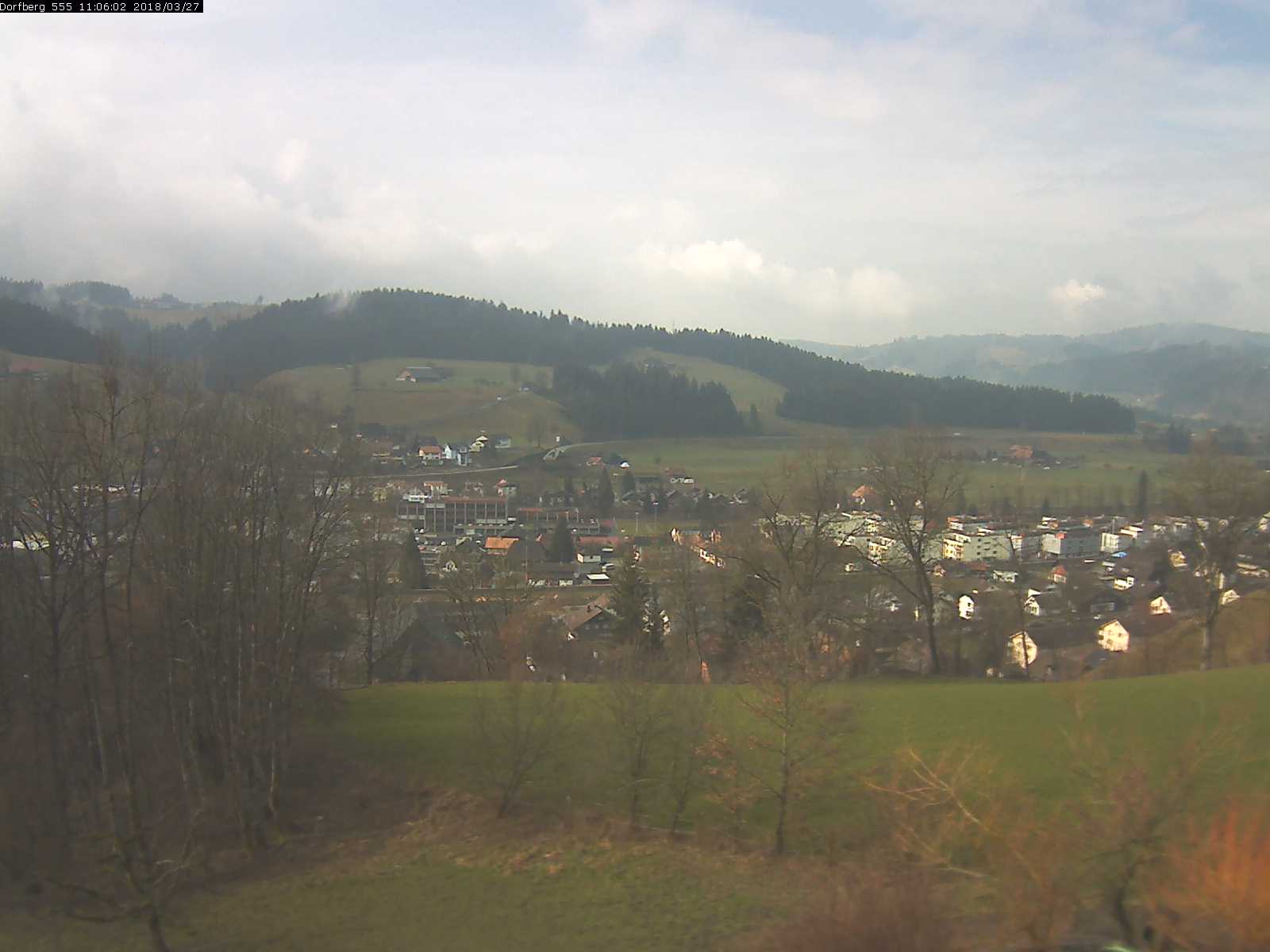 Webcam-Bild: Aussicht vom Dorfberg in Langnau 20180327-110601