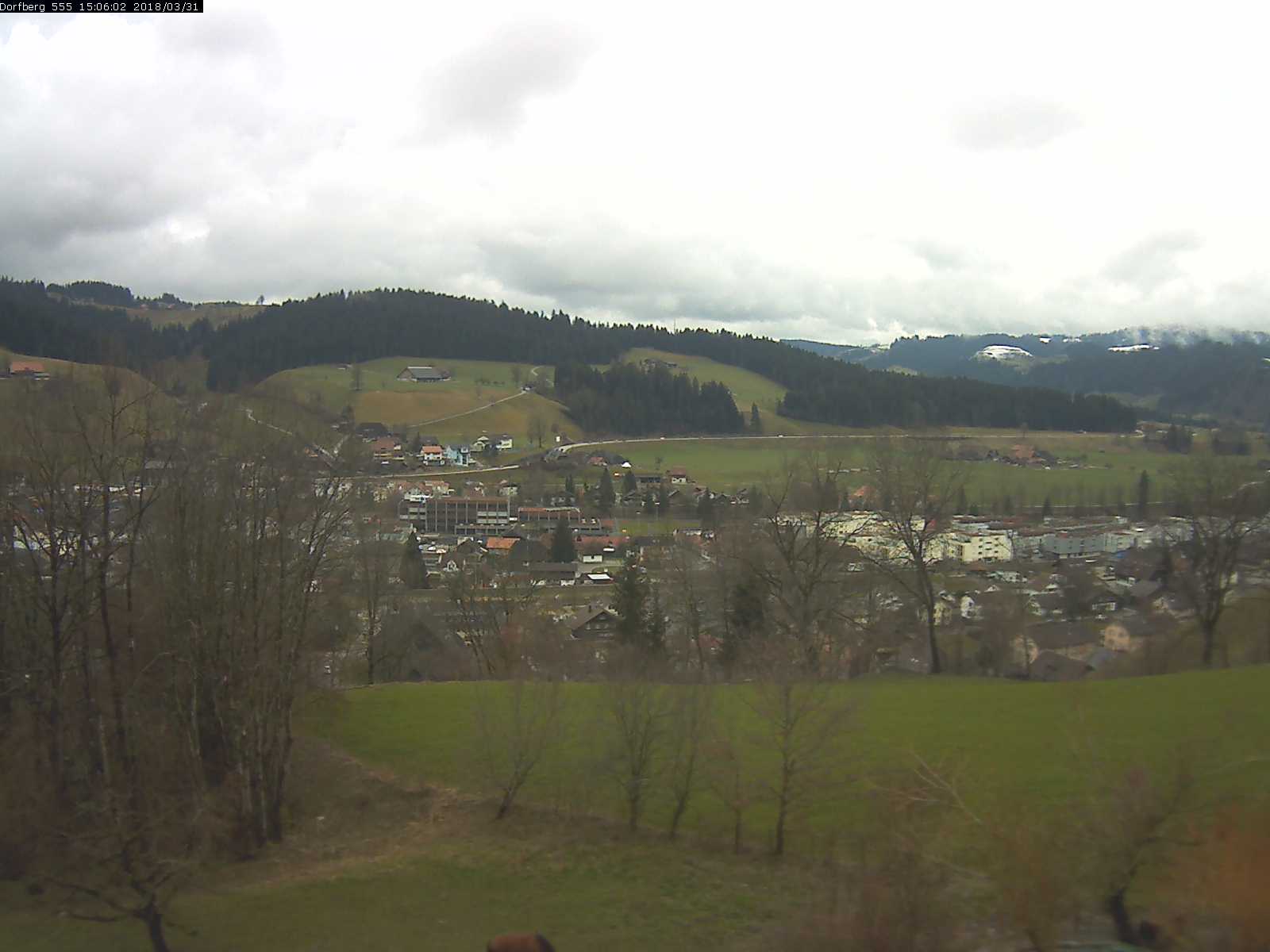 Webcam-Bild: Aussicht vom Dorfberg in Langnau 20180331-150601