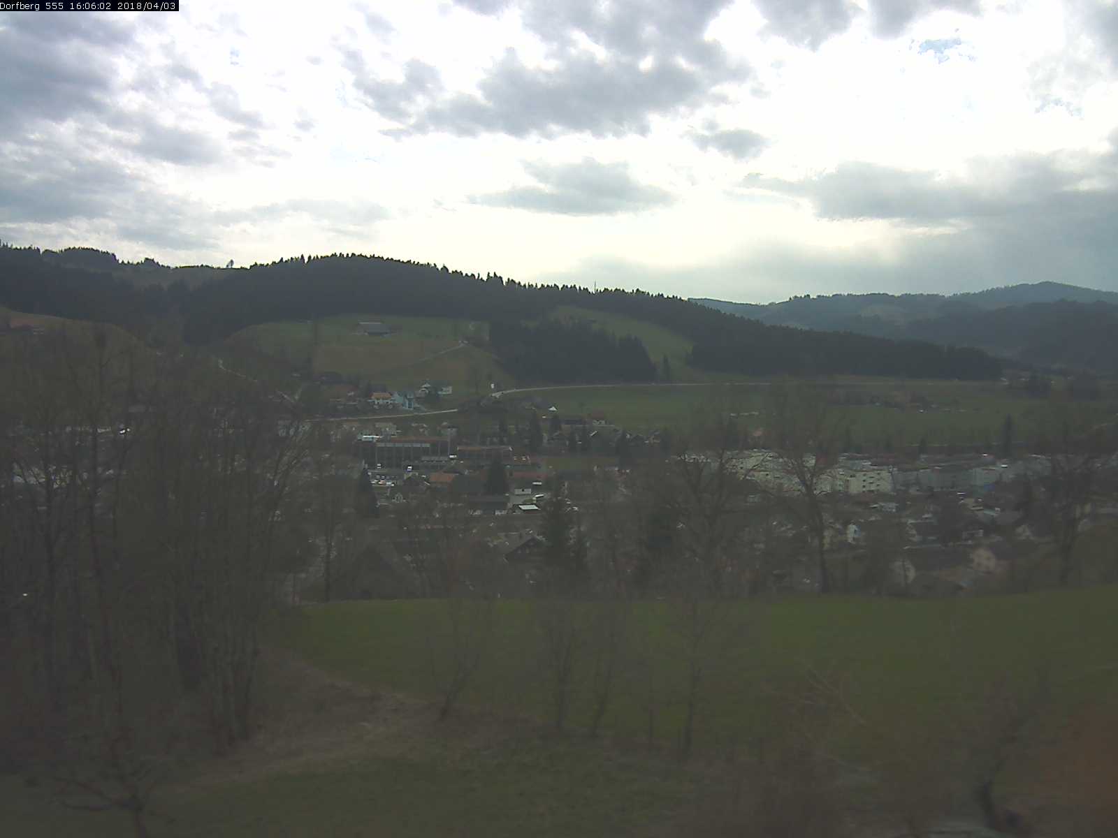 Webcam-Bild: Aussicht vom Dorfberg in Langnau 20180403-160601