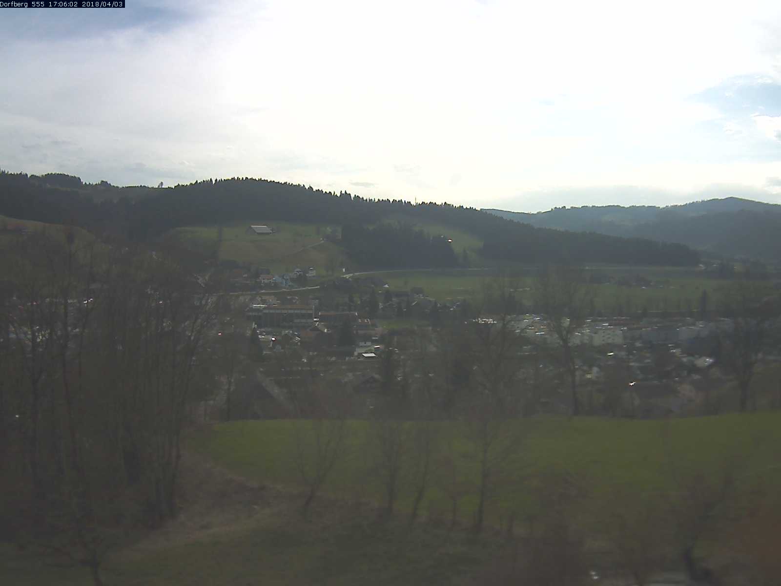 Webcam-Bild: Aussicht vom Dorfberg in Langnau 20180403-170601