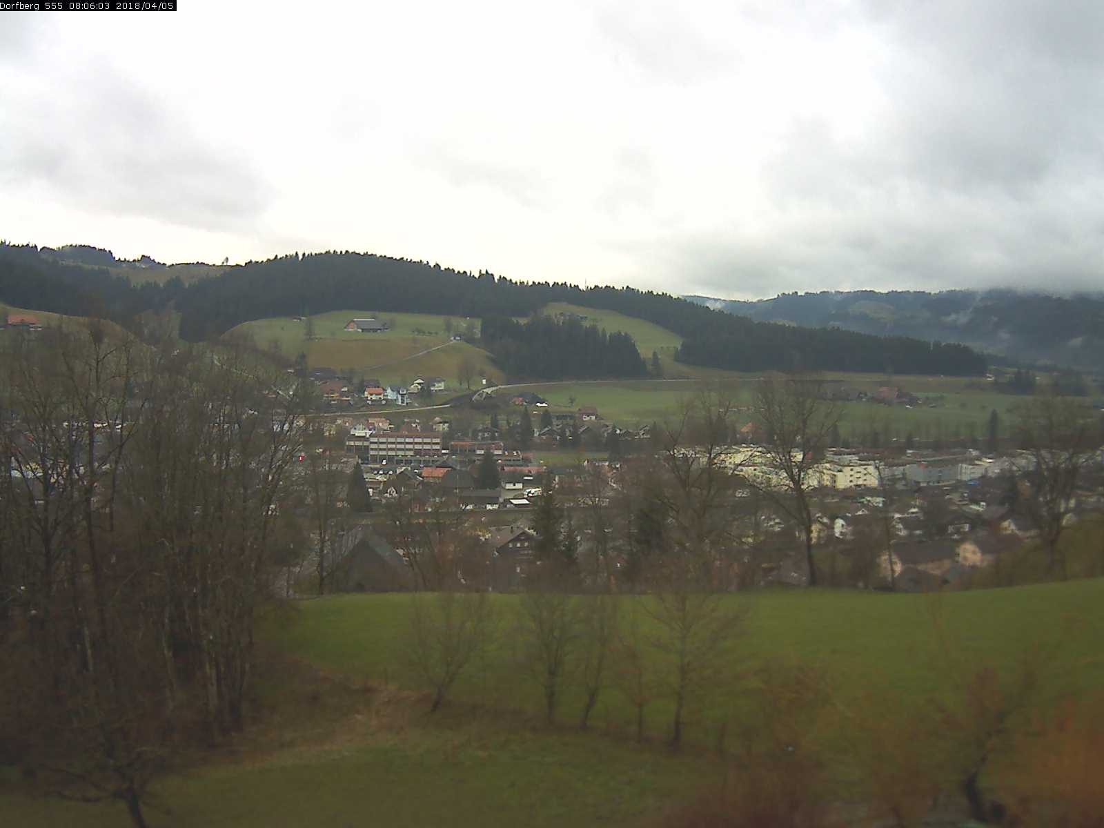 Webcam-Bild: Aussicht vom Dorfberg in Langnau 20180405-080601