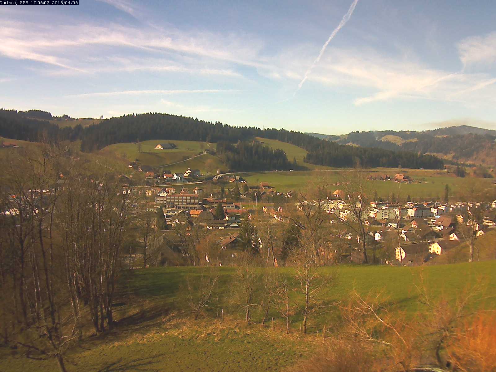 Webcam-Bild: Aussicht vom Dorfberg in Langnau 20180406-100601