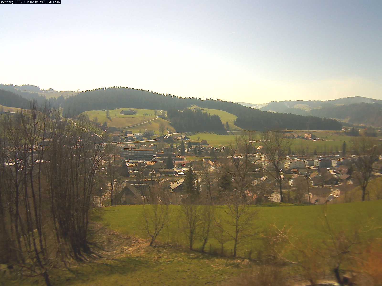 Webcam-Bild: Aussicht vom Dorfberg in Langnau 20180406-140601