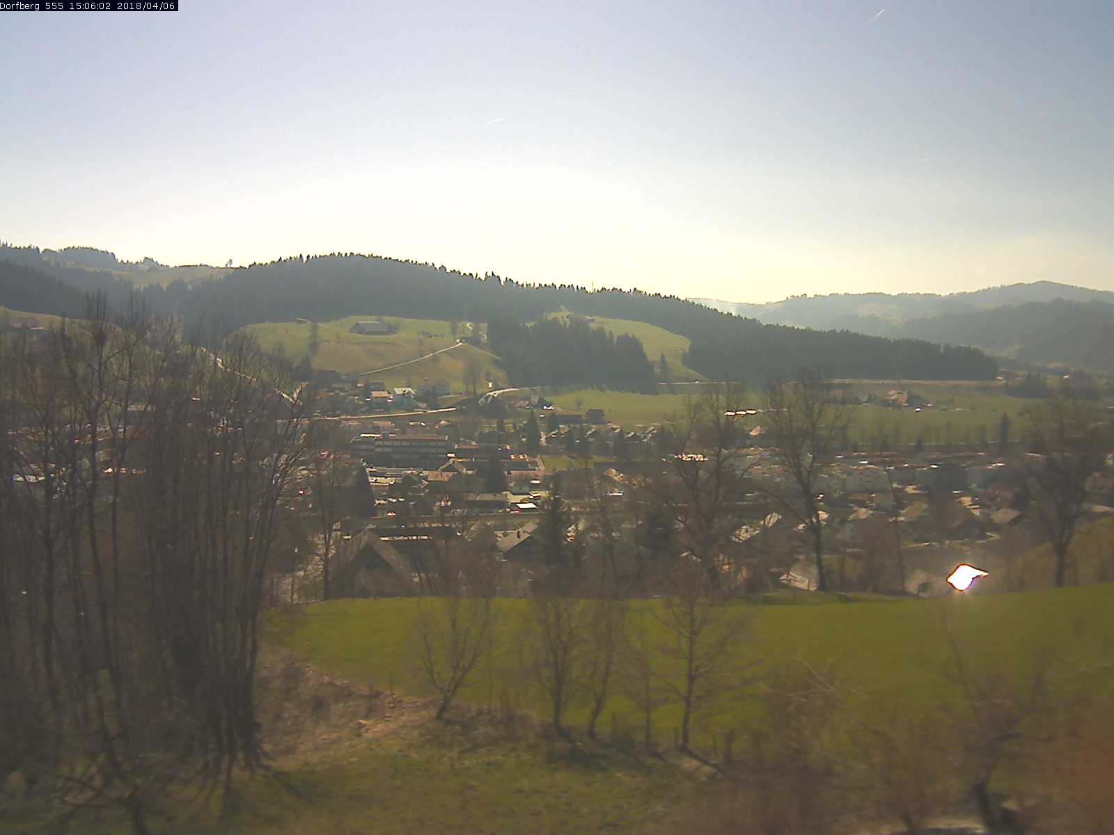 Webcam-Bild: Aussicht vom Dorfberg in Langnau 20180406-150601