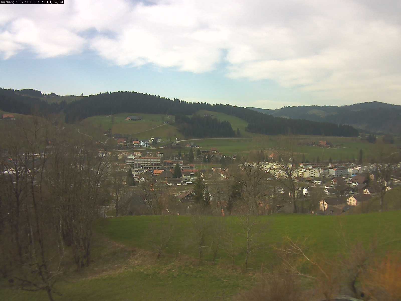Webcam-Bild: Aussicht vom Dorfberg in Langnau 20180409-100601