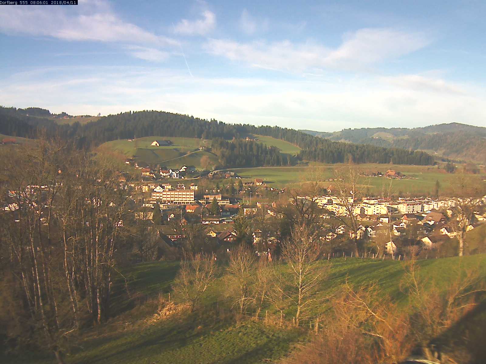 Webcam-Bild: Aussicht vom Dorfberg in Langnau 20180411-080601