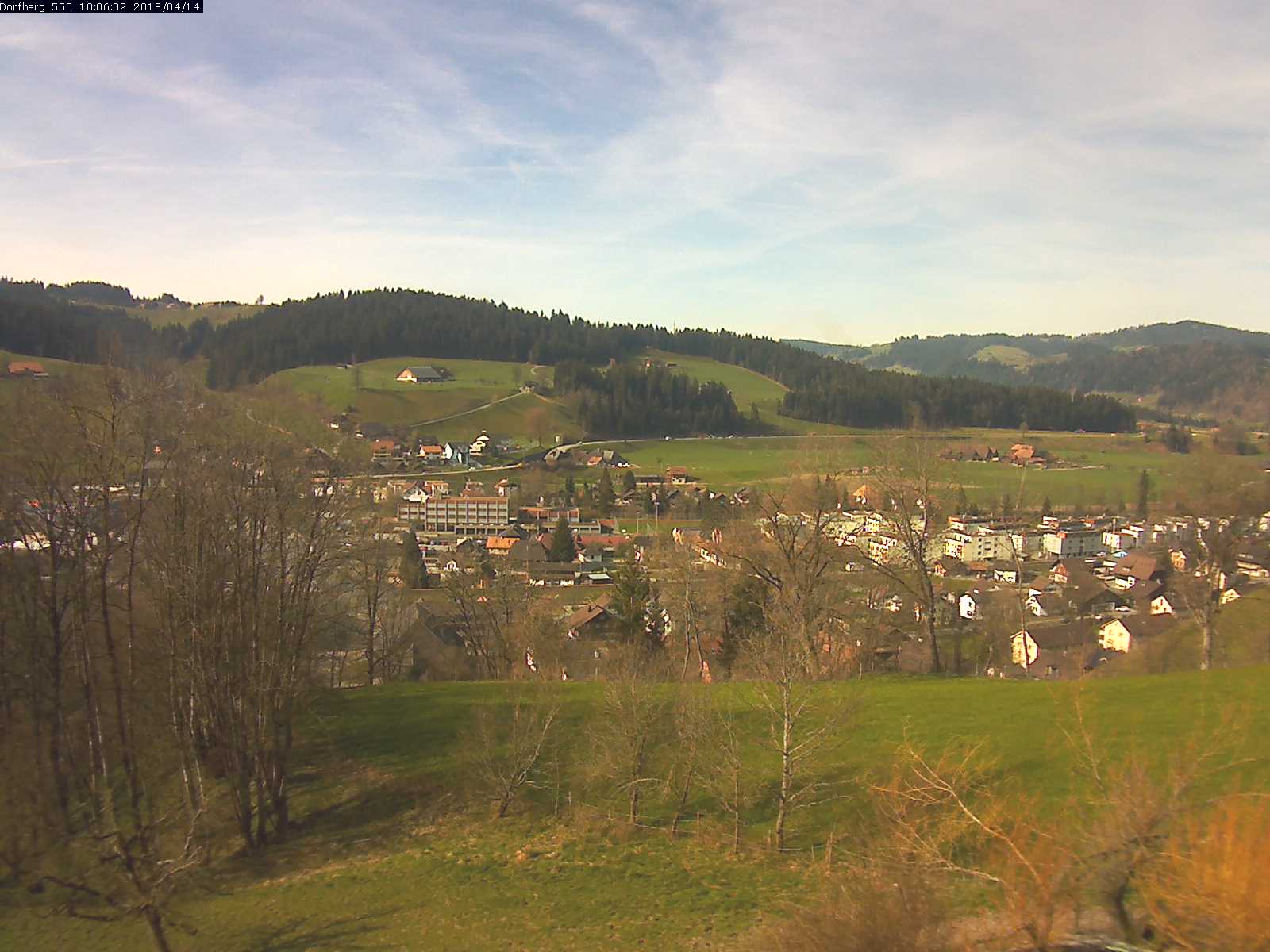 Webcam-Bild: Aussicht vom Dorfberg in Langnau 20180414-100601