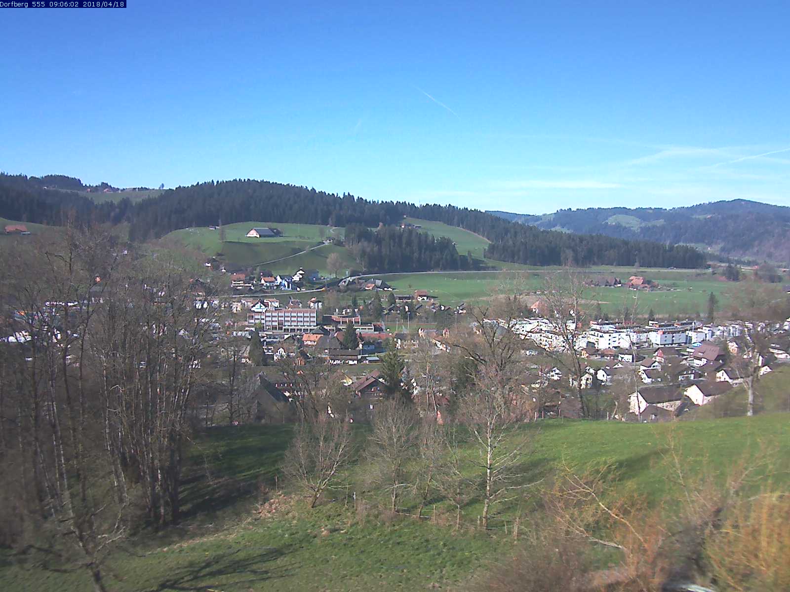 Webcam-Bild: Aussicht vom Dorfberg in Langnau 20180418-090601