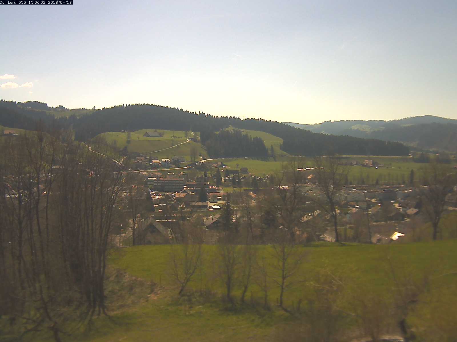 Webcam-Bild: Aussicht vom Dorfberg in Langnau 20180418-150601