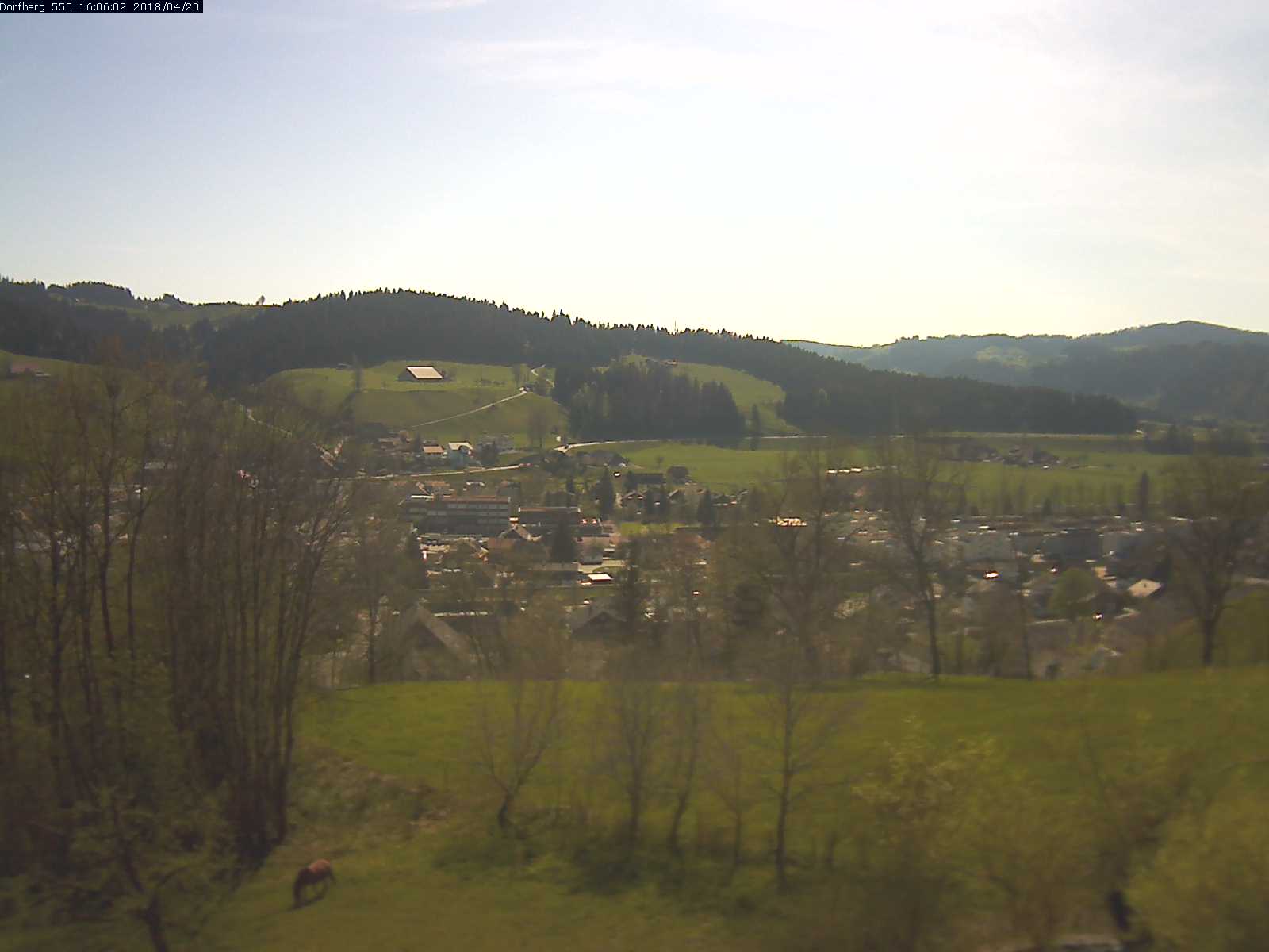 Webcam-Bild: Aussicht vom Dorfberg in Langnau 20180420-160601