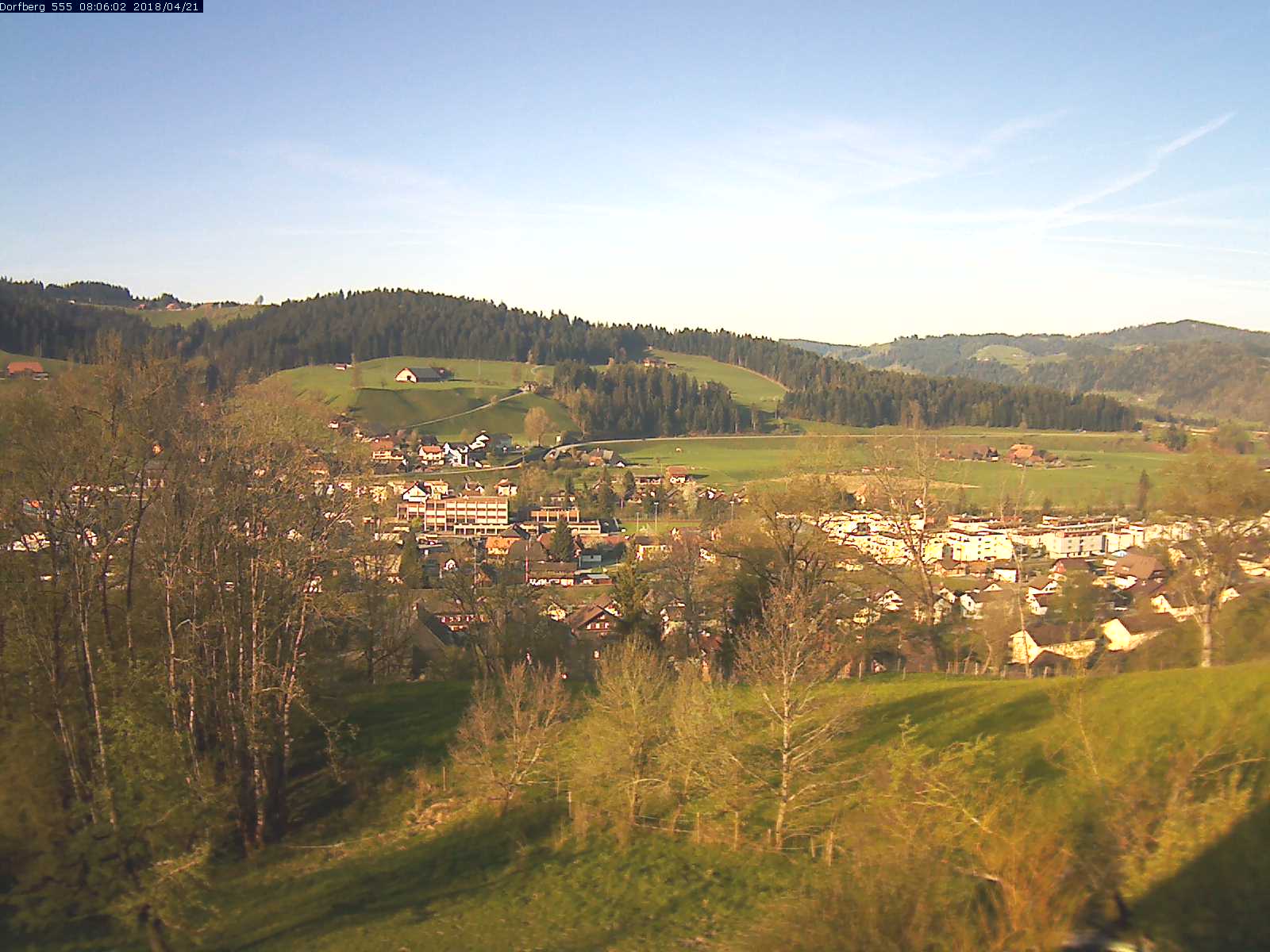 Webcam-Bild: Aussicht vom Dorfberg in Langnau 20180421-080601