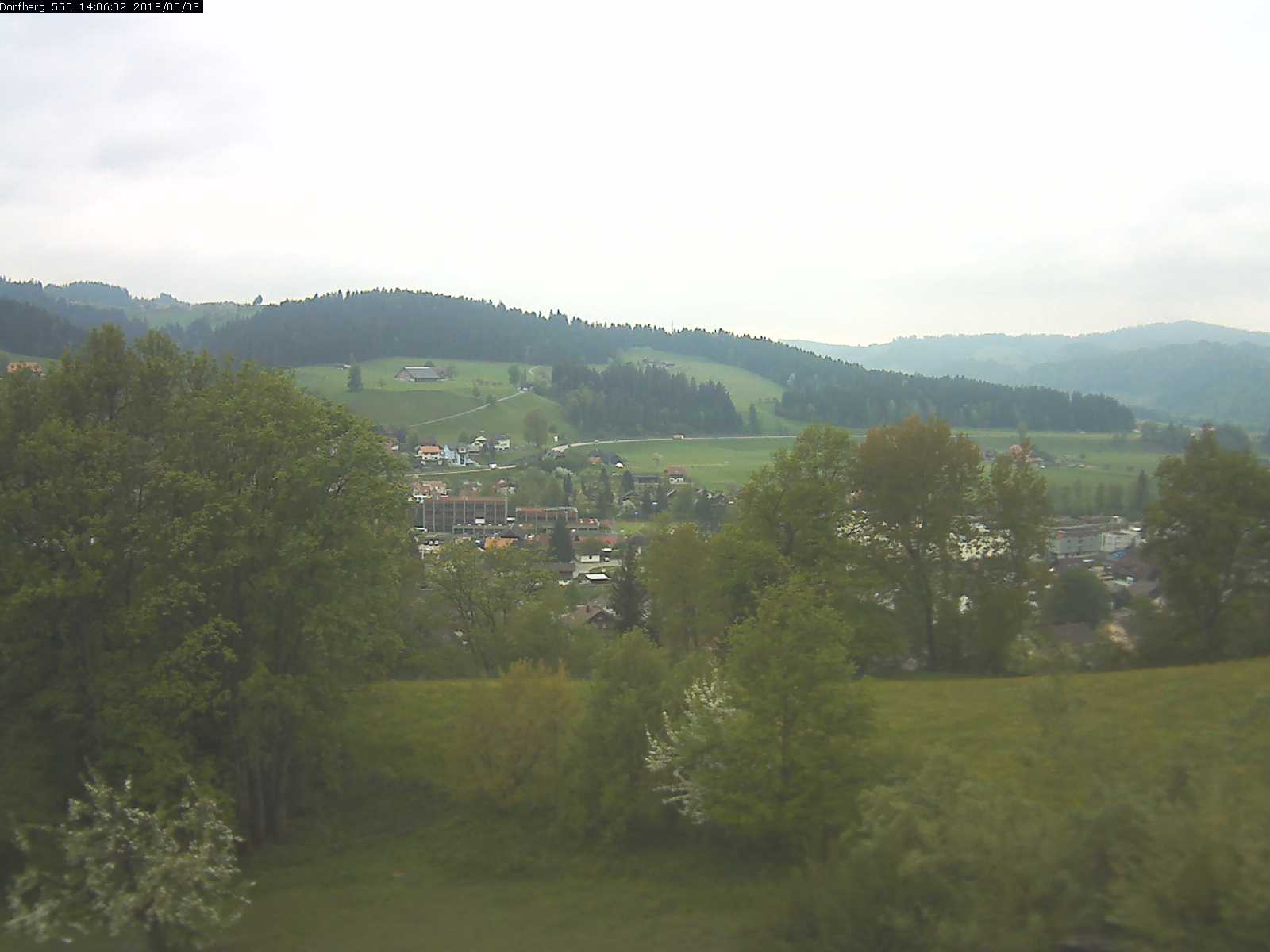 Webcam-Bild: Aussicht vom Dorfberg in Langnau 20180503-140601