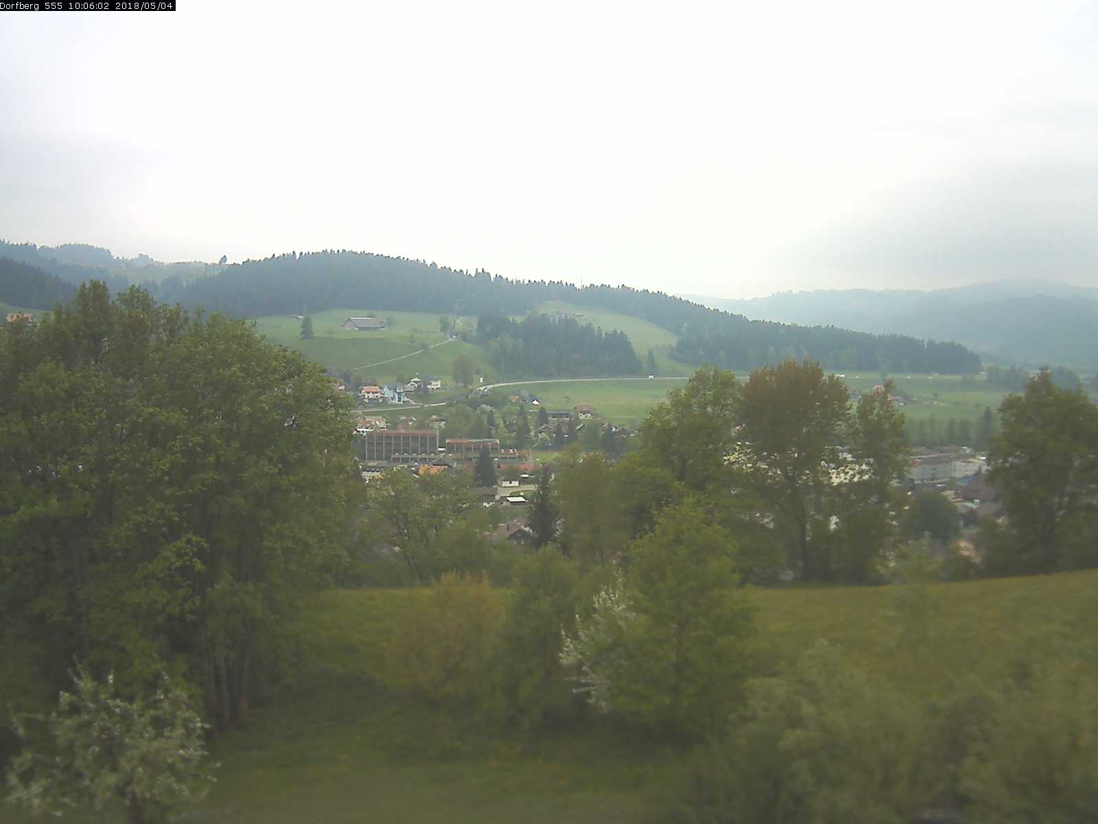 Webcam-Bild: Aussicht vom Dorfberg in Langnau 20180504-100601