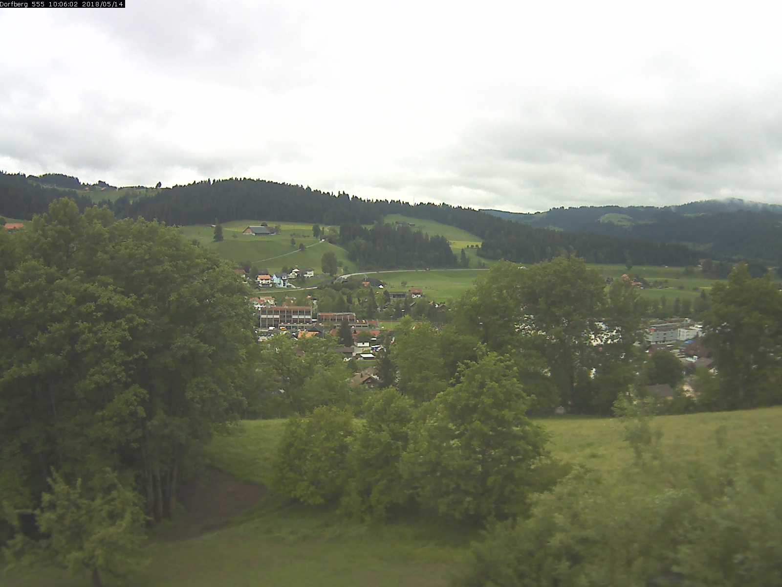 Webcam-Bild: Aussicht vom Dorfberg in Langnau 20180514-100601