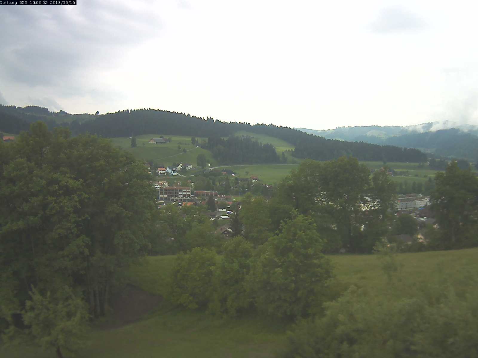 Webcam-Bild: Aussicht vom Dorfberg in Langnau 20180516-100601