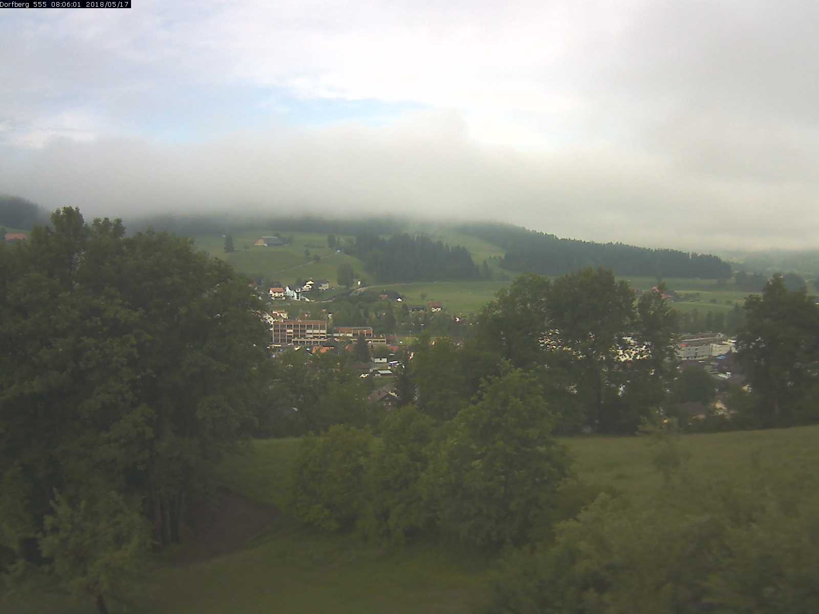 Webcam-Bild: Aussicht vom Dorfberg in Langnau 20180517-080601