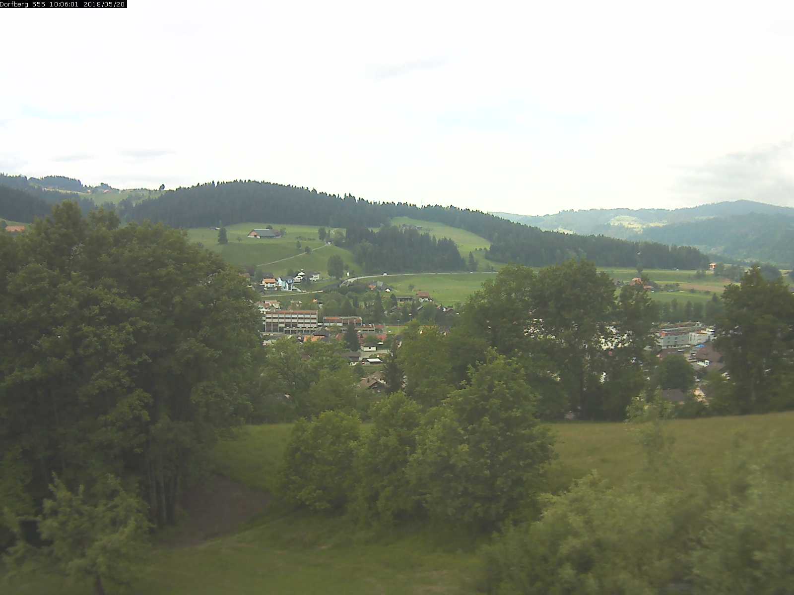 Webcam-Bild: Aussicht vom Dorfberg in Langnau 20180520-100601