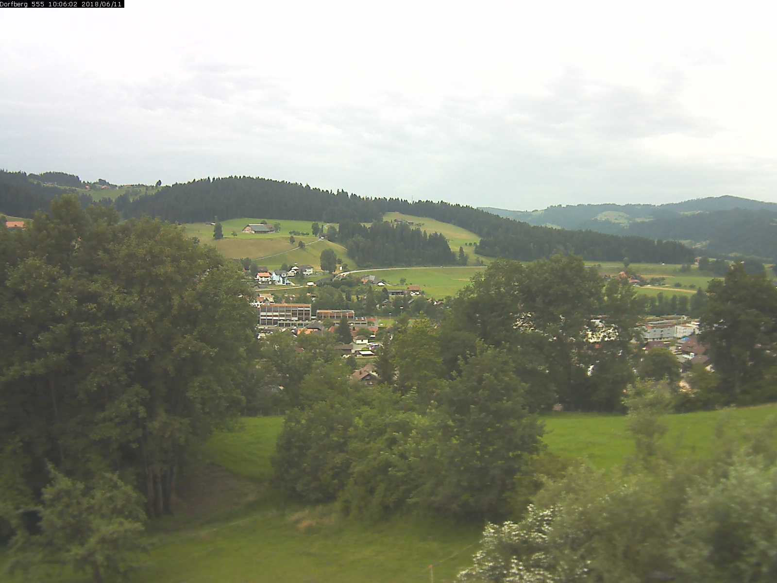Webcam-Bild: Aussicht vom Dorfberg in Langnau 20180611-100601