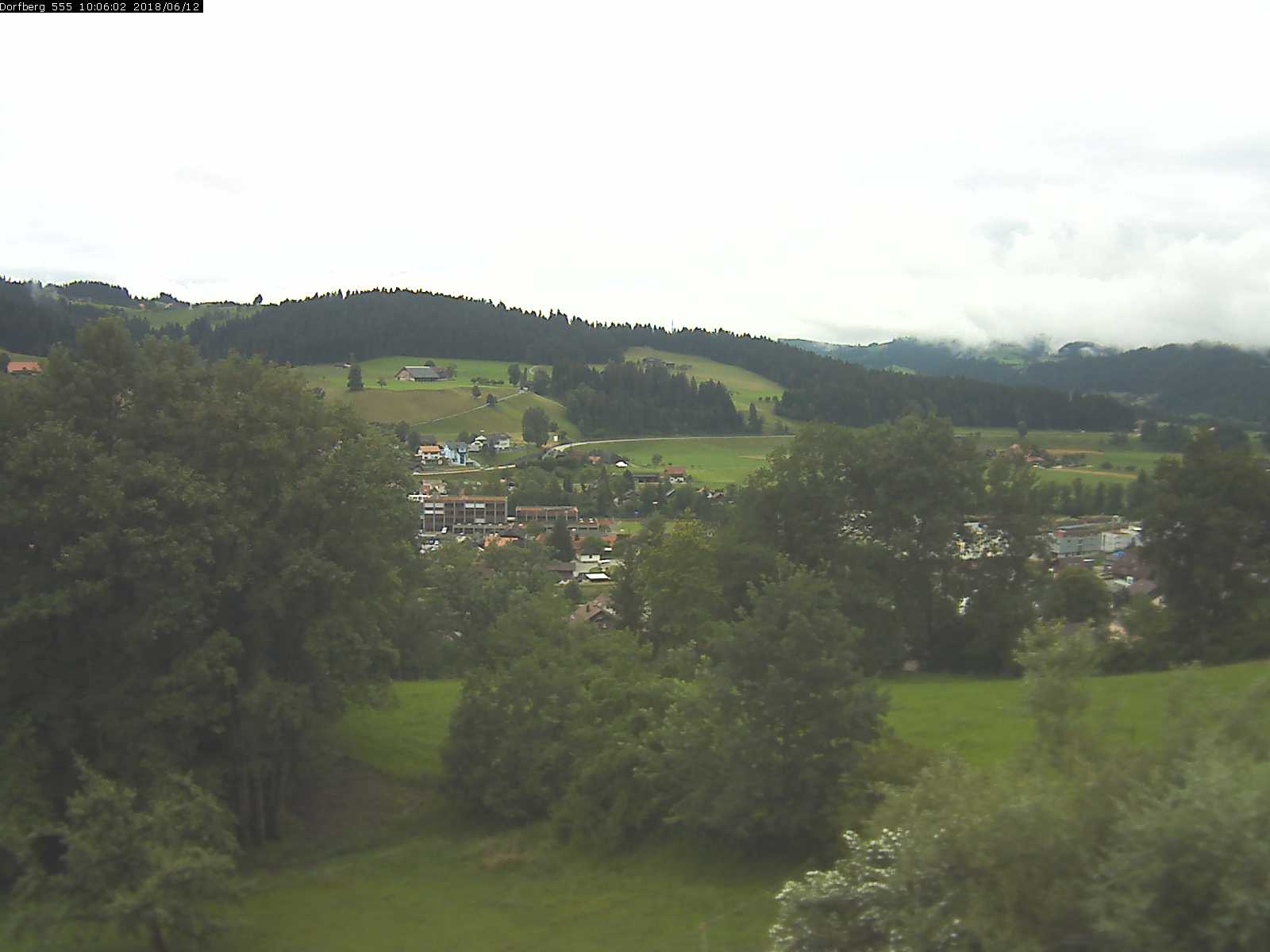 Webcam-Bild: Aussicht vom Dorfberg in Langnau 20180612-100601