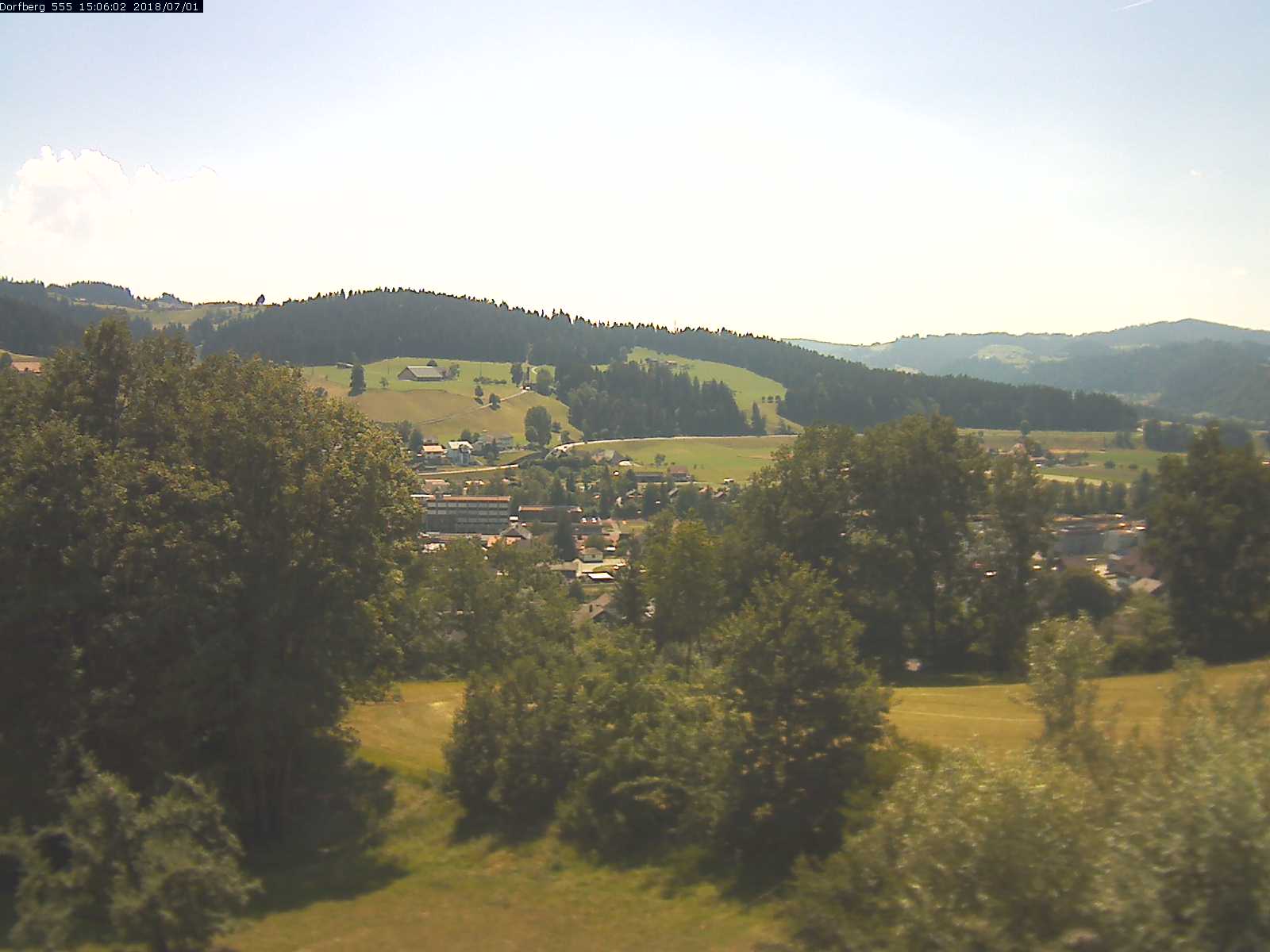 Webcam-Bild: Aussicht vom Dorfberg in Langnau 20180701-150602