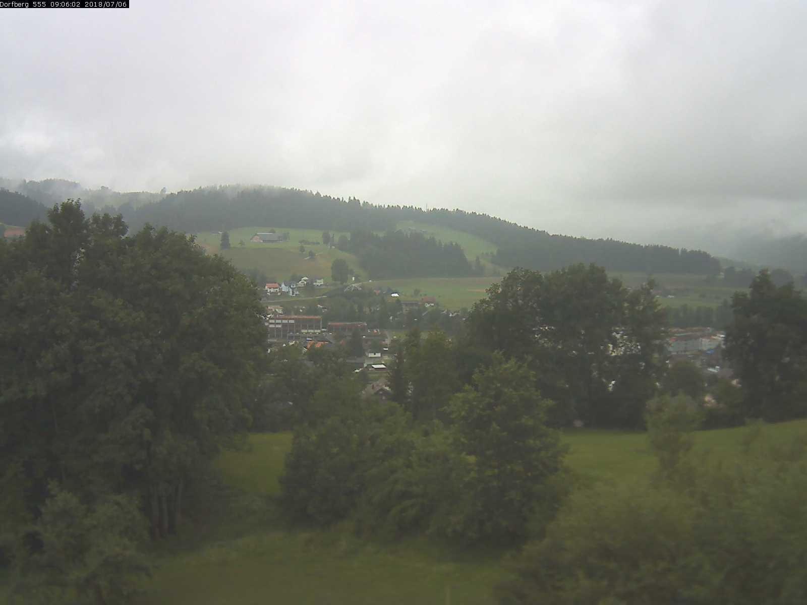 Webcam-Bild: Aussicht vom Dorfberg in Langnau 20180706-090601