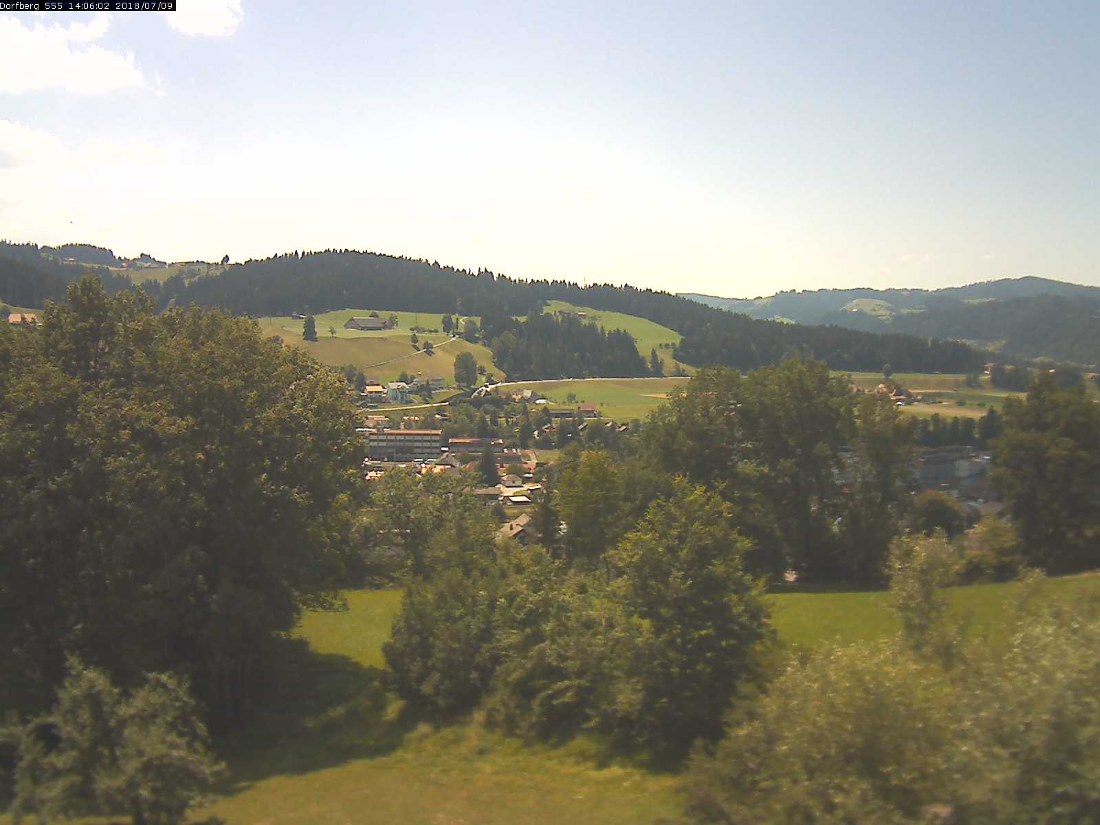 Webcam-Bild: Aussicht vom Dorfberg in Langnau 20180709-140601