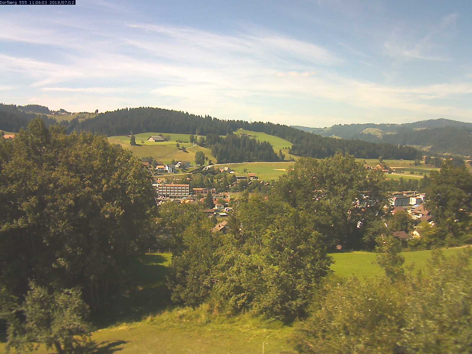 Webcam-Bild: Aussicht vom Dorfberg in Langnau 20180712-110601