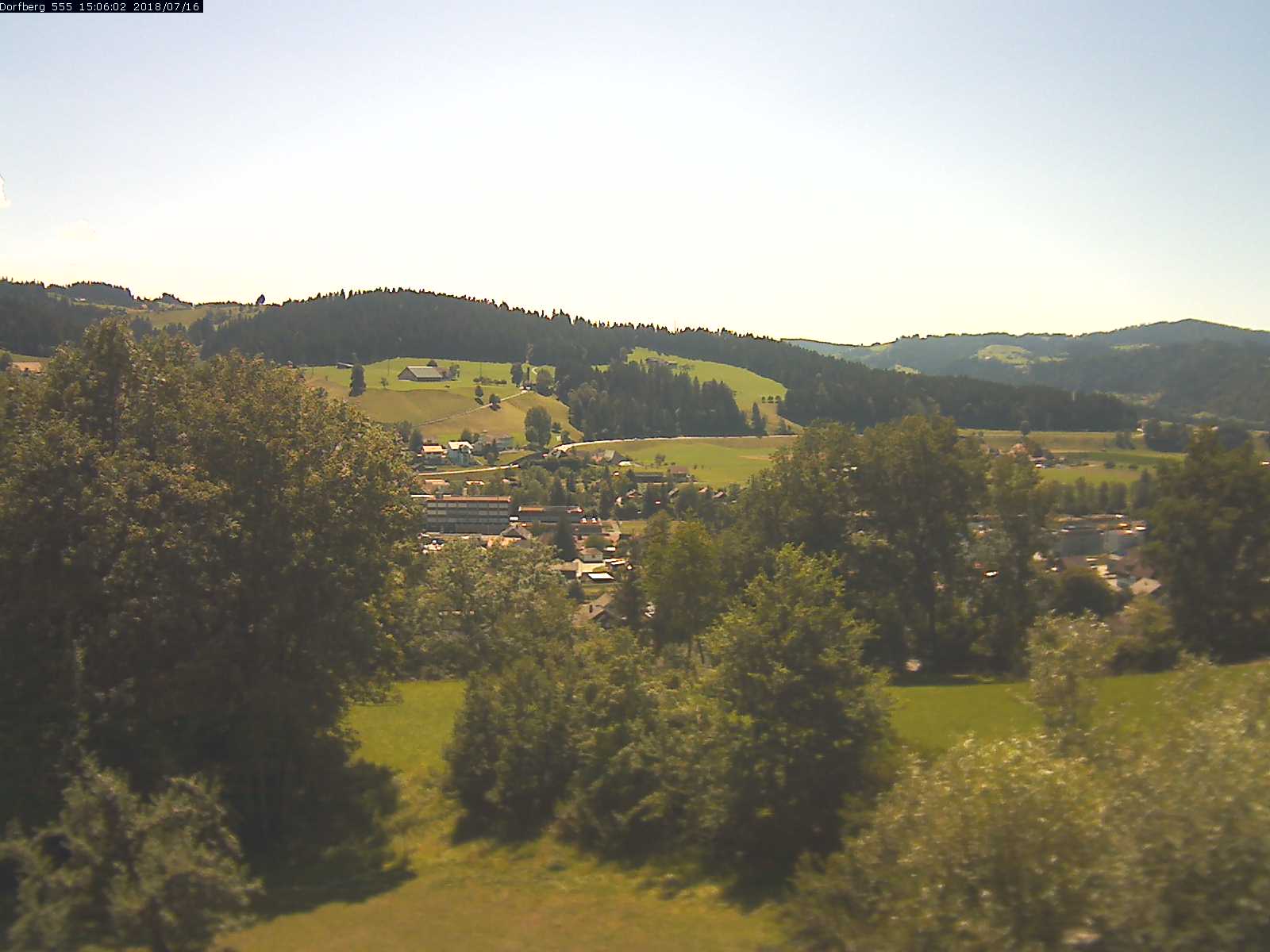 Webcam-Bild: Aussicht vom Dorfberg in Langnau 20180716-150601
