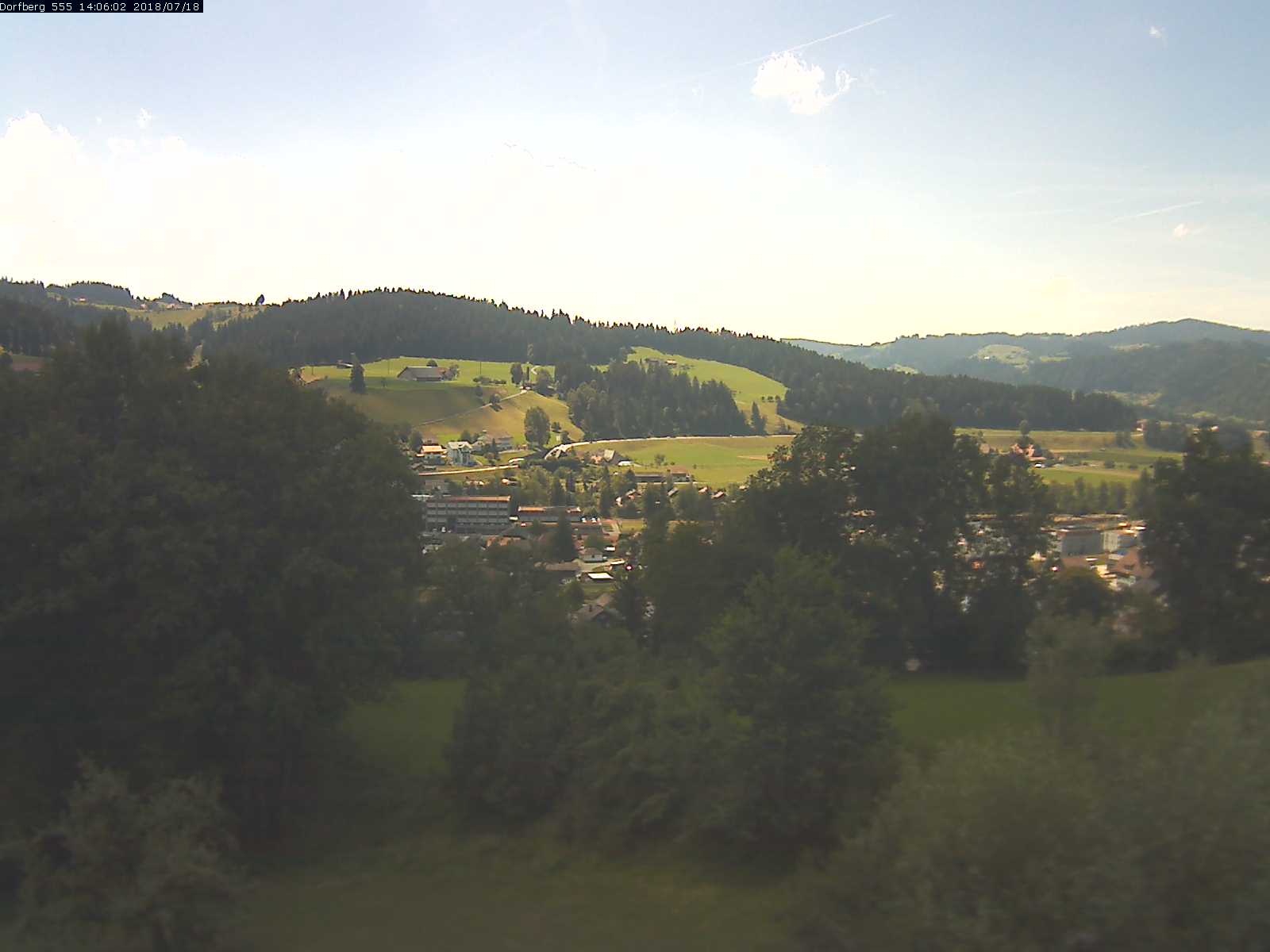 Webcam-Bild: Aussicht vom Dorfberg in Langnau 20180718-140601