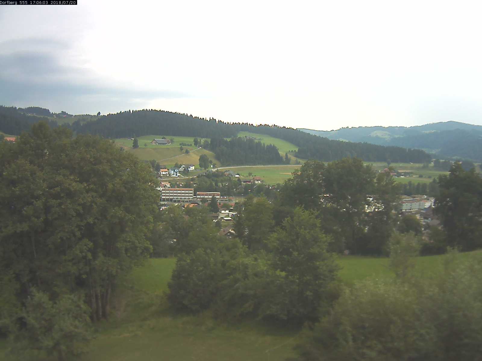 Webcam-Bild: Aussicht vom Dorfberg in Langnau 20180720-170601