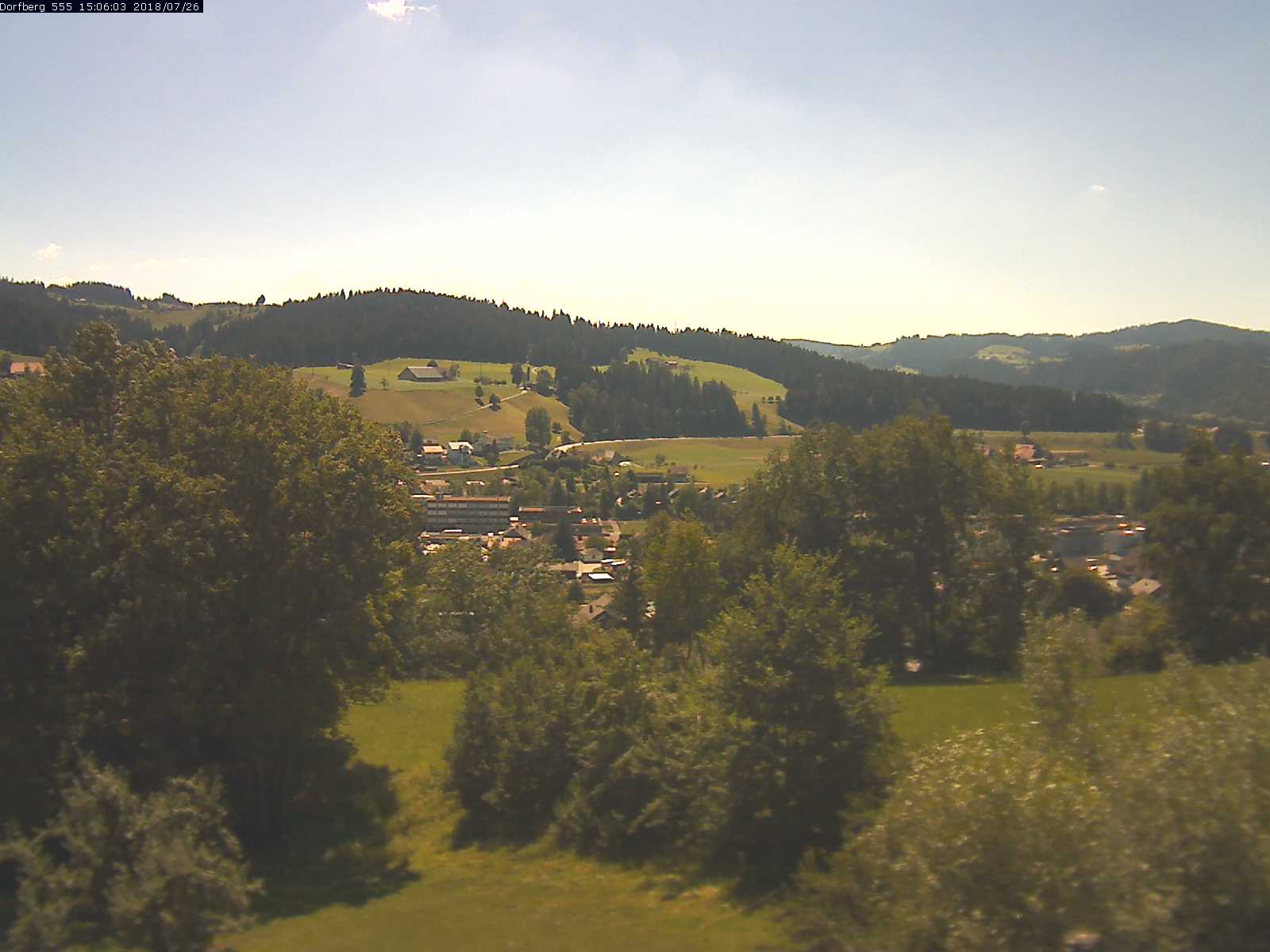 Webcam-Bild: Aussicht vom Dorfberg in Langnau 20180726-150601