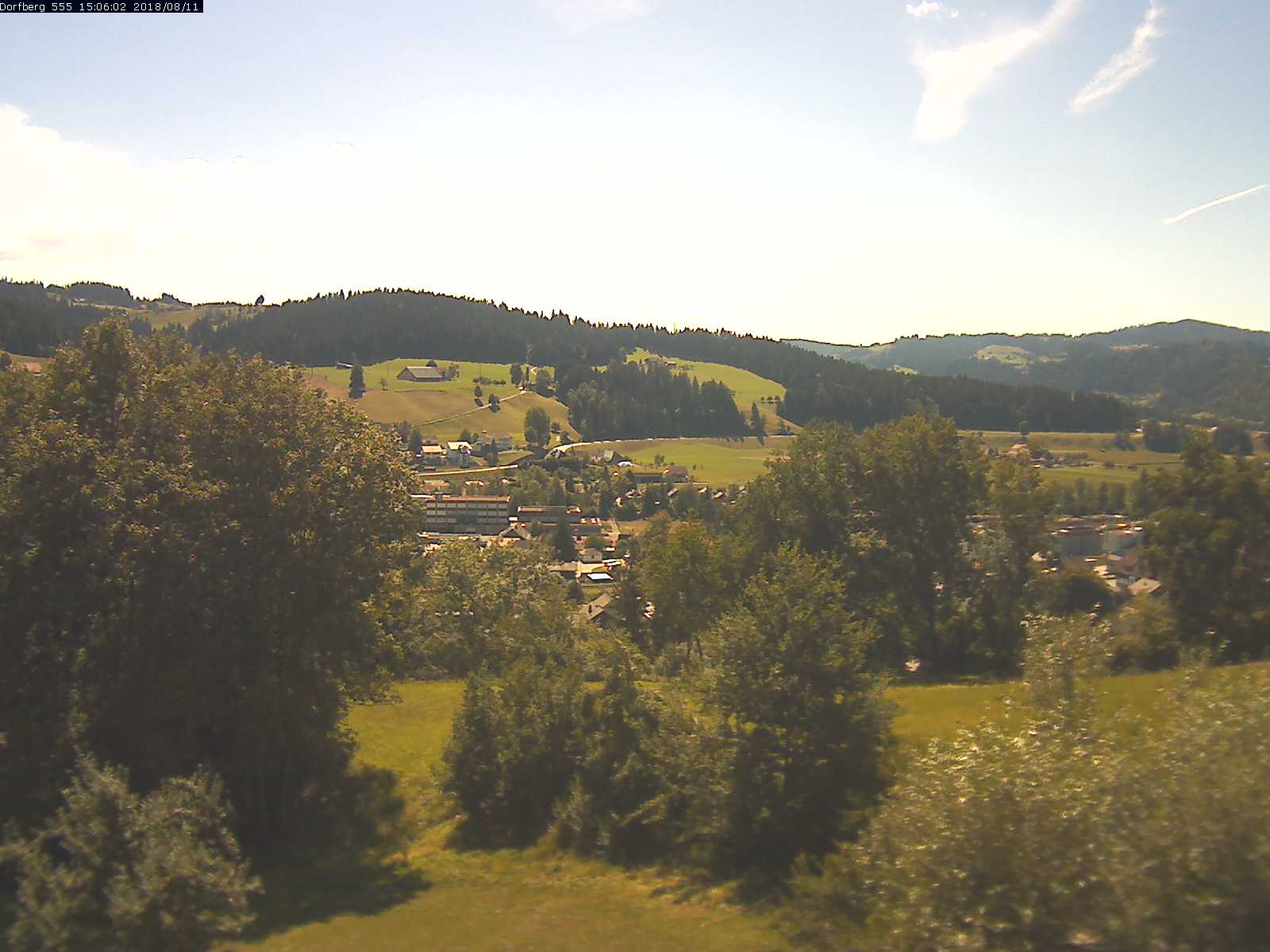 Webcam-Bild: Aussicht vom Dorfberg in Langnau 20180811-150601