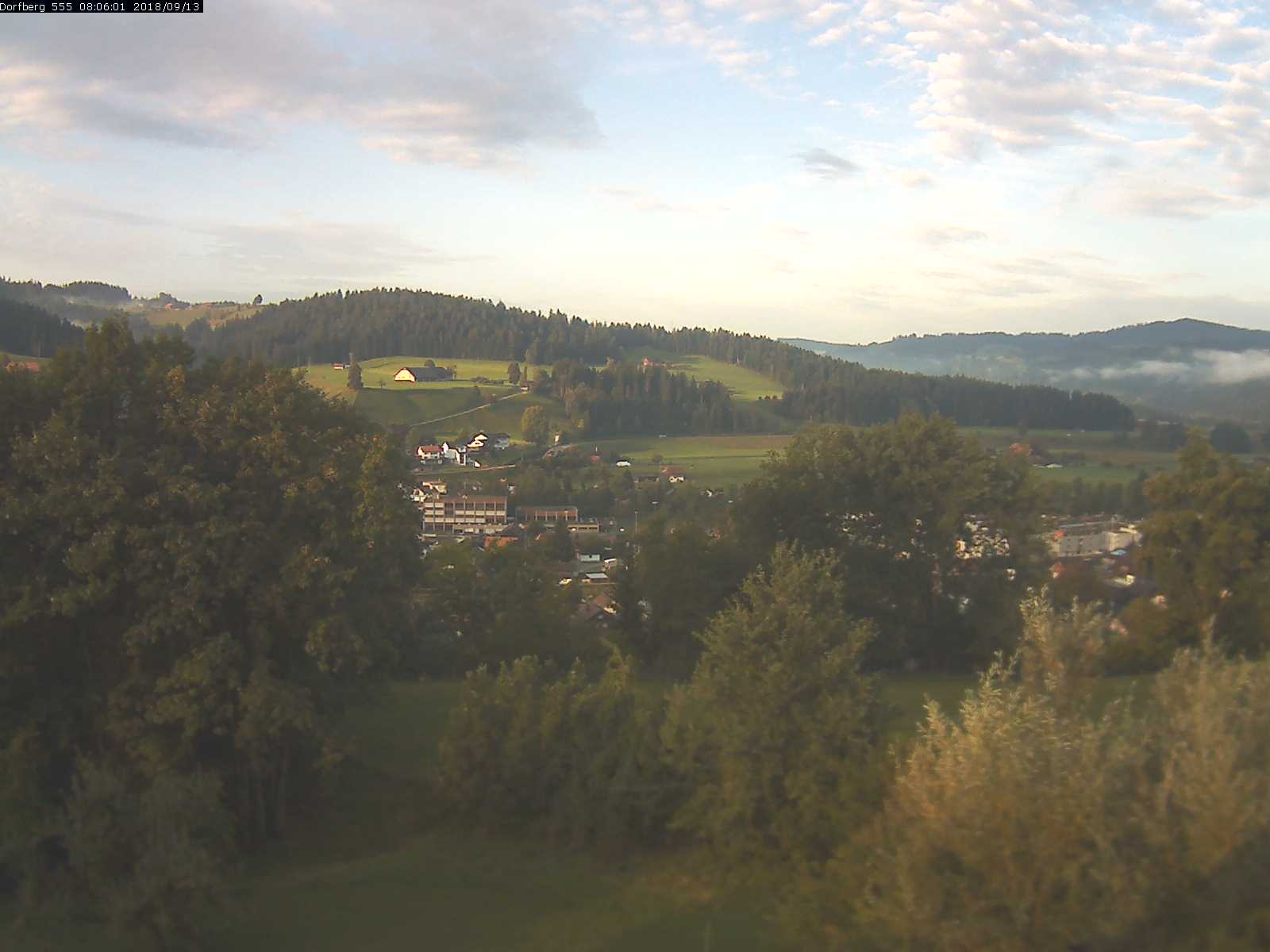 Webcam-Bild: Aussicht vom Dorfberg in Langnau 20180913-080601