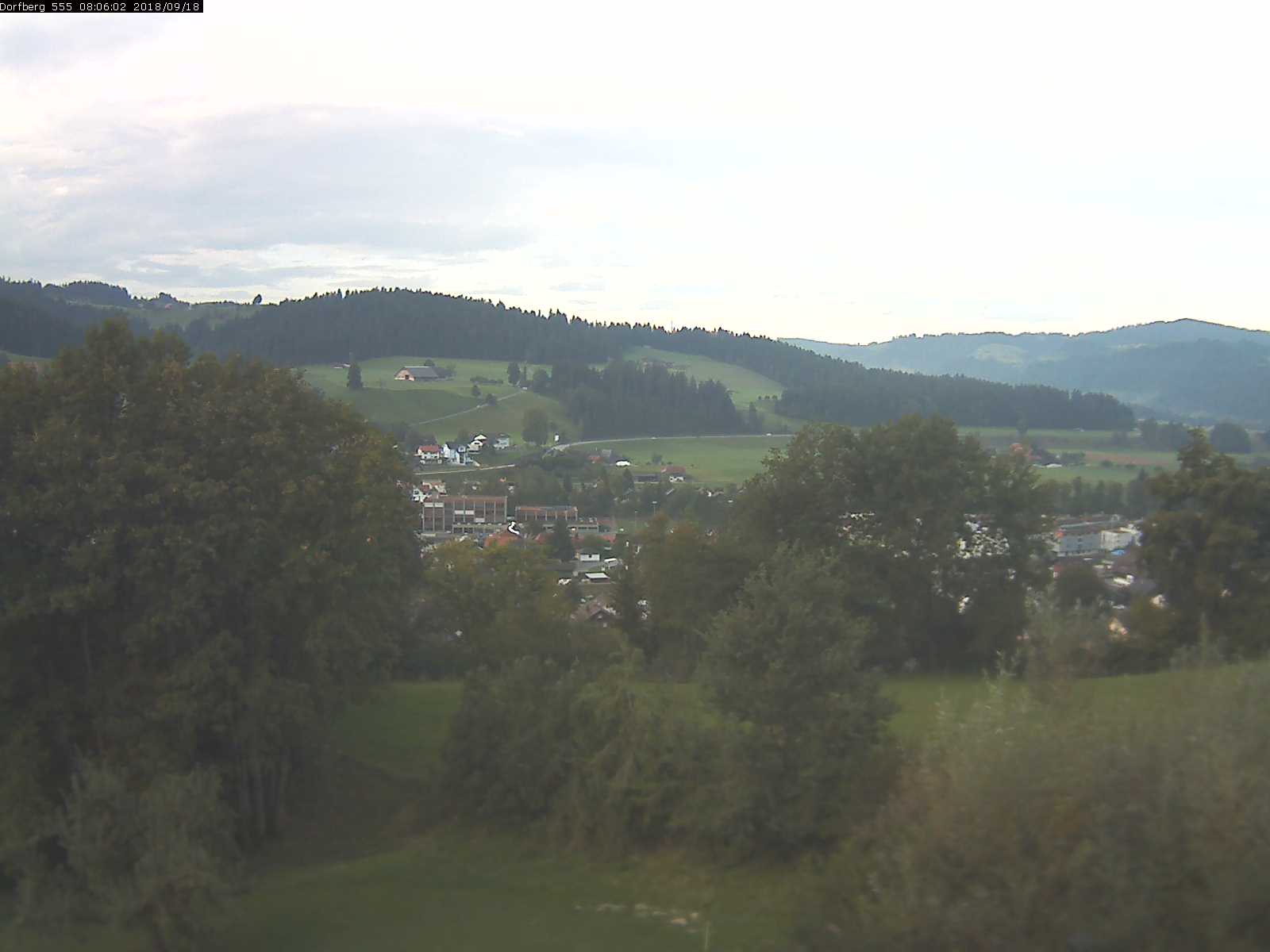 Webcam-Bild: Aussicht vom Dorfberg in Langnau 20180918-080601