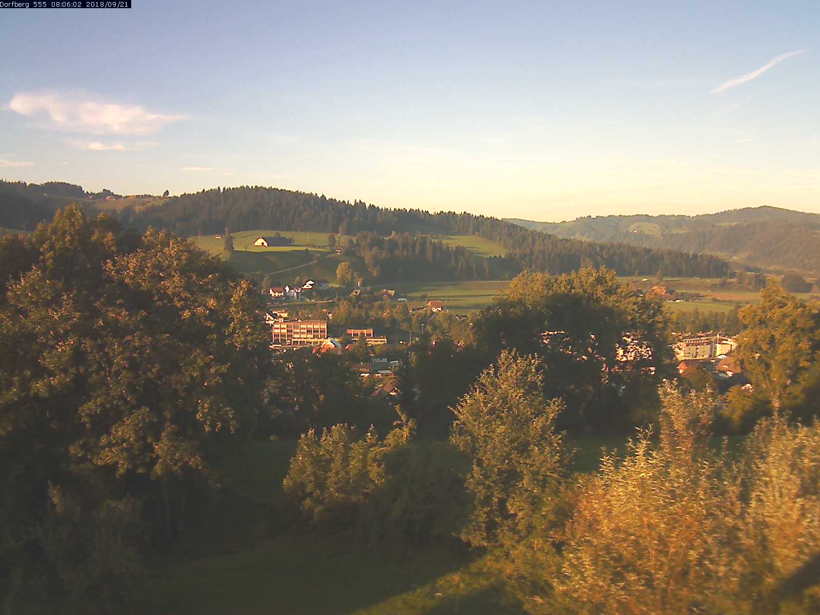 Webcam-Bild: Aussicht vom Dorfberg in Langnau 20180921-080601