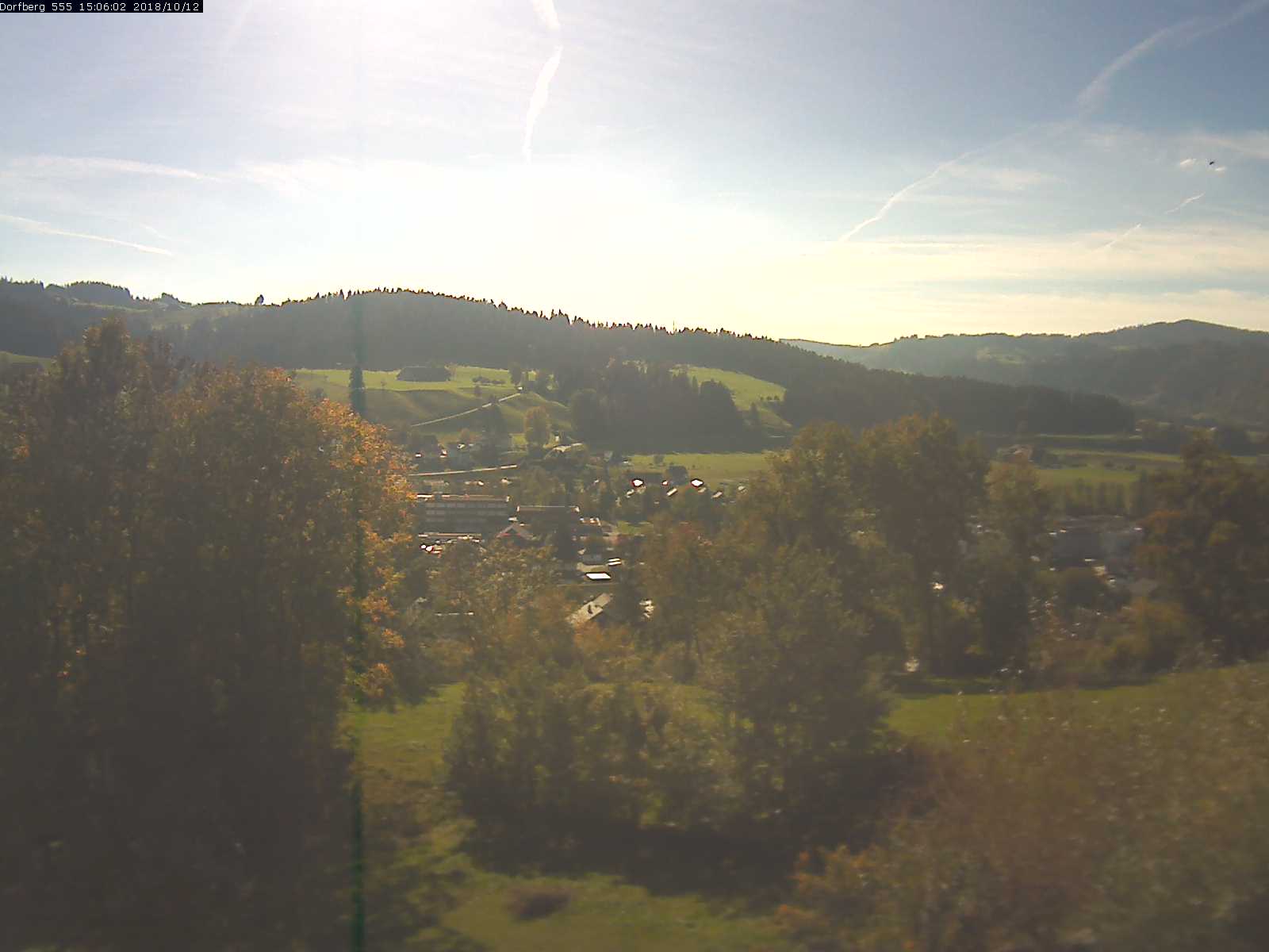 Webcam-Bild: Aussicht vom Dorfberg in Langnau 20181012-150601