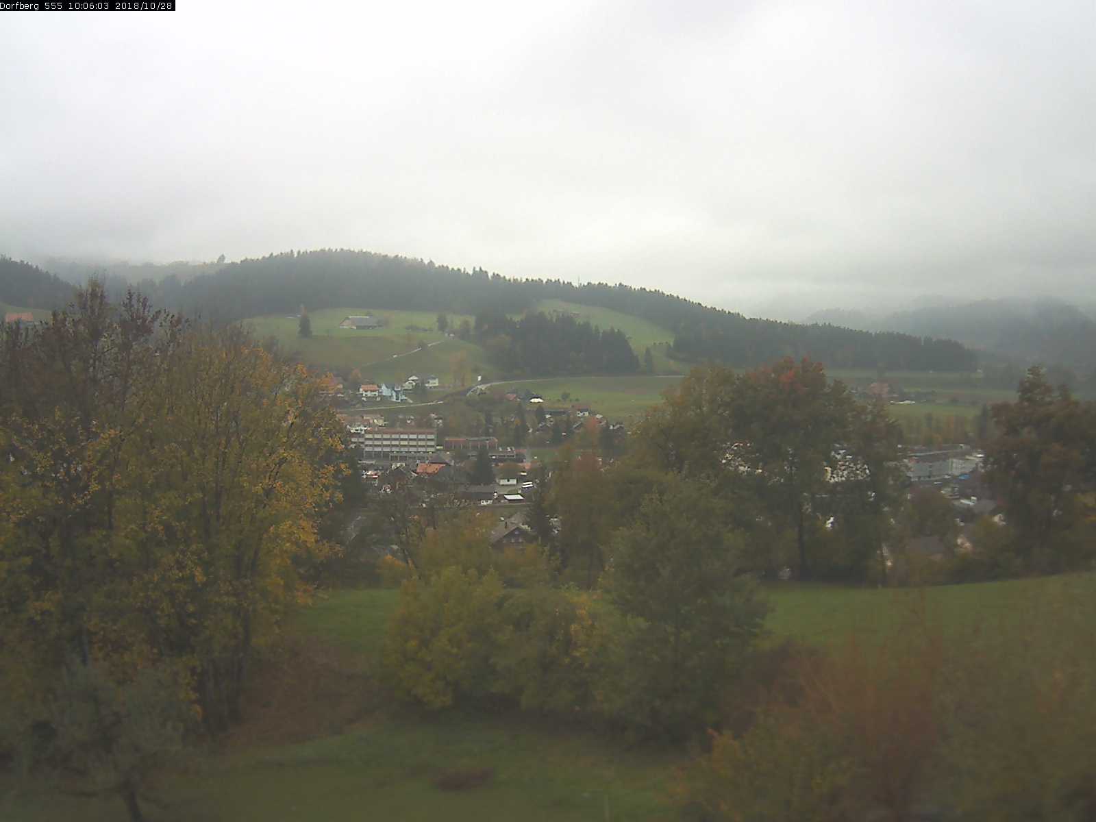 Webcam-Bild: Aussicht vom Dorfberg in Langnau 20181028-100602